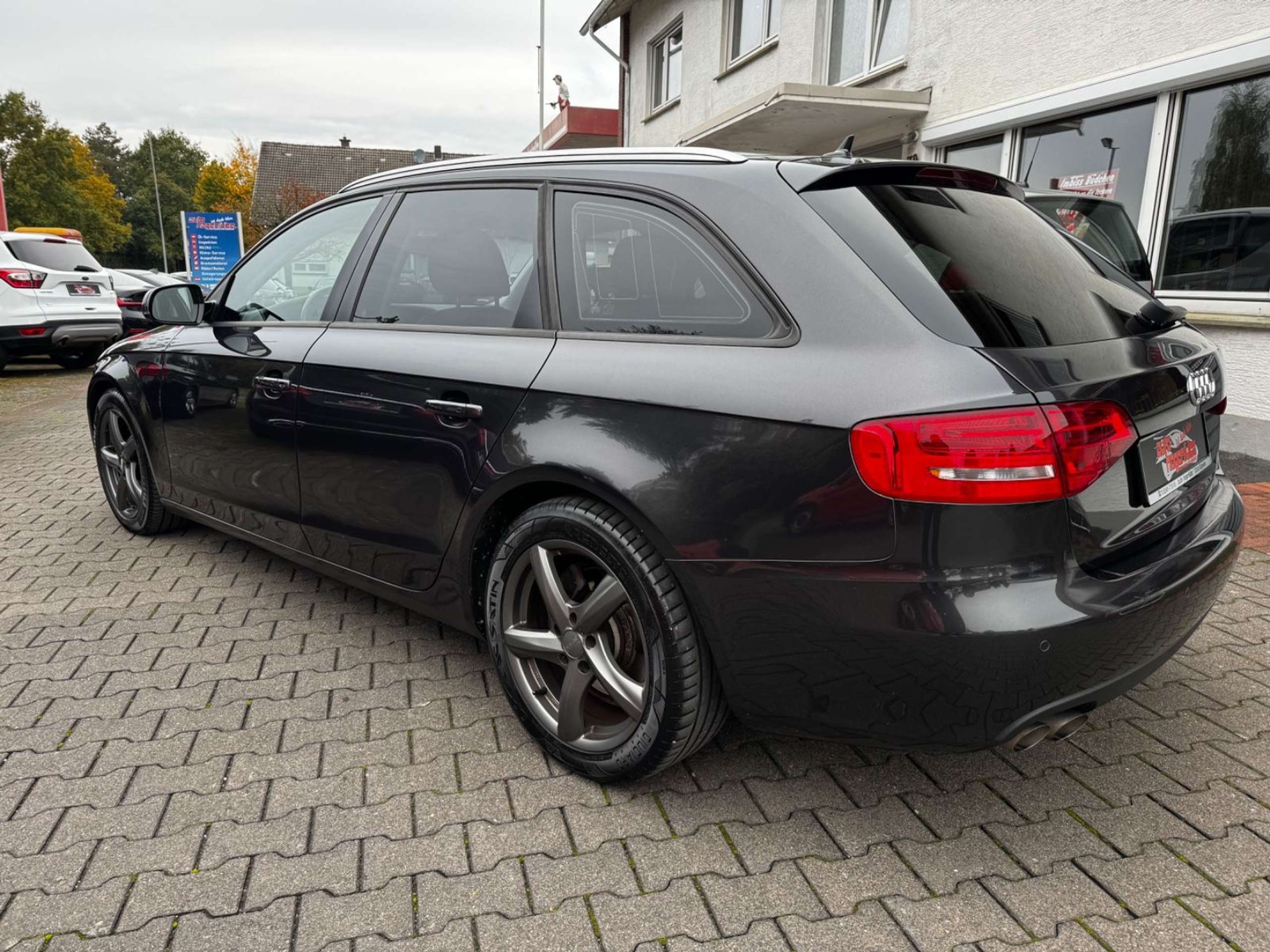 Audi - A4