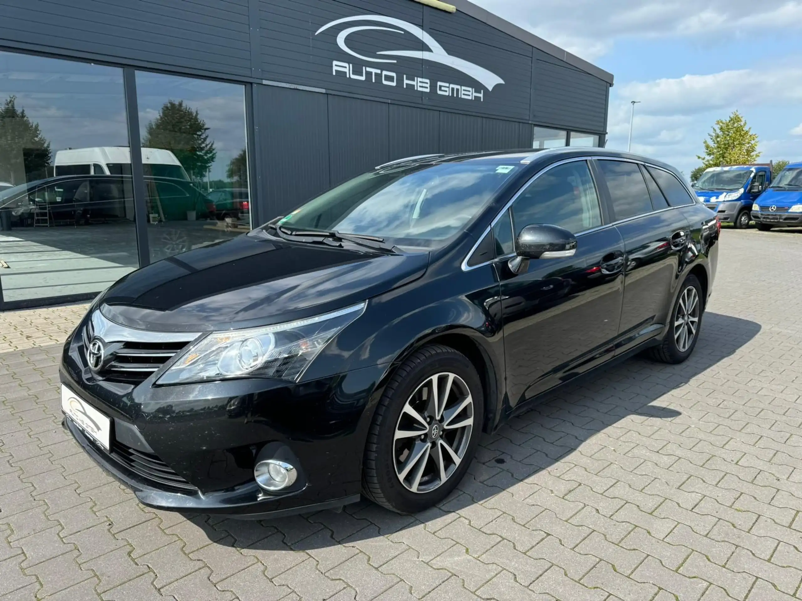 Toyota - Avensis