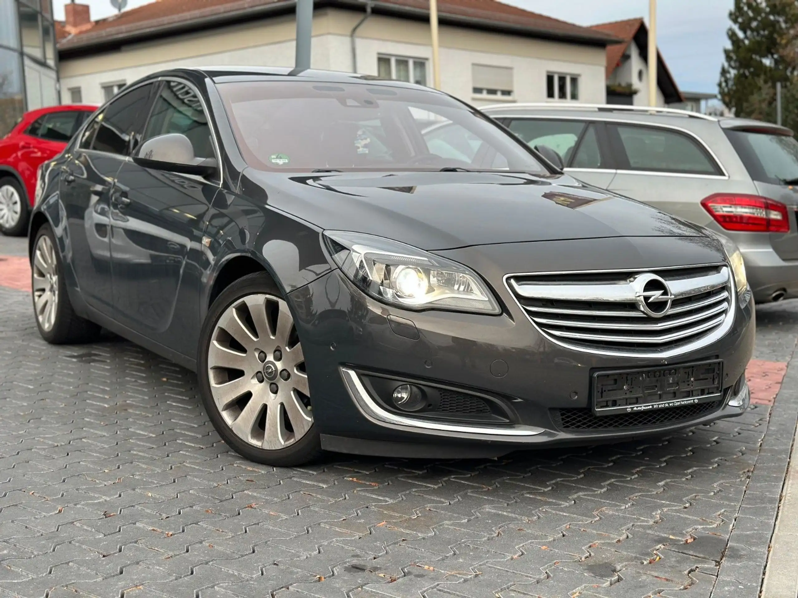 Opel - Insignia