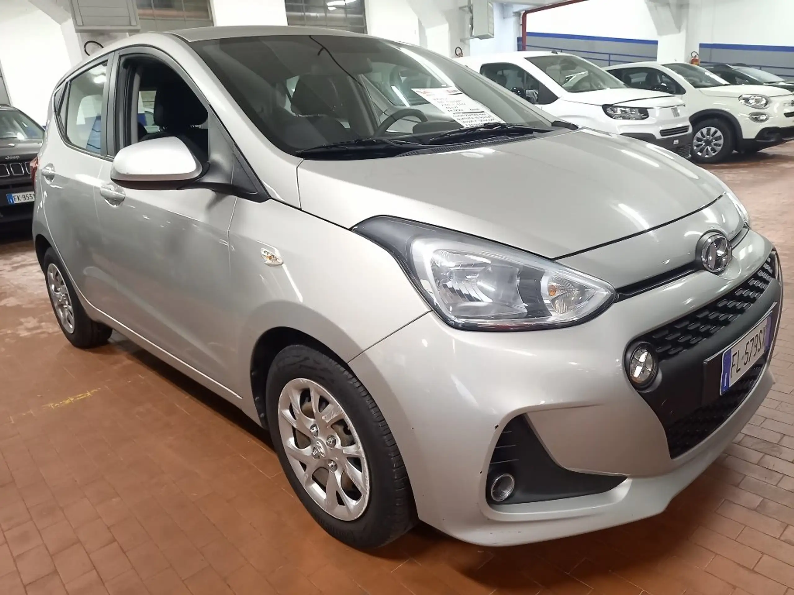 Hyundai - i10