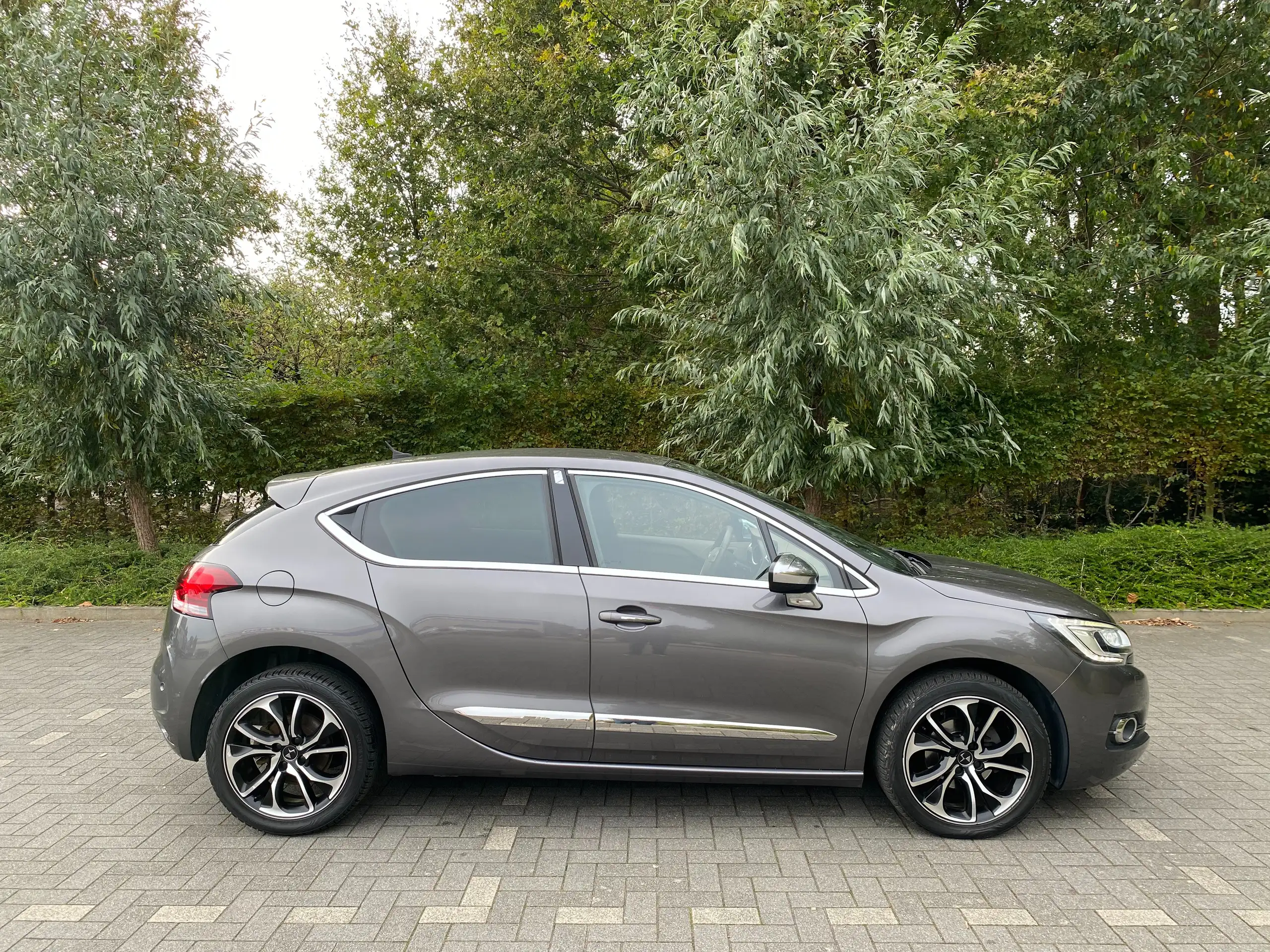 Citroen - DS4