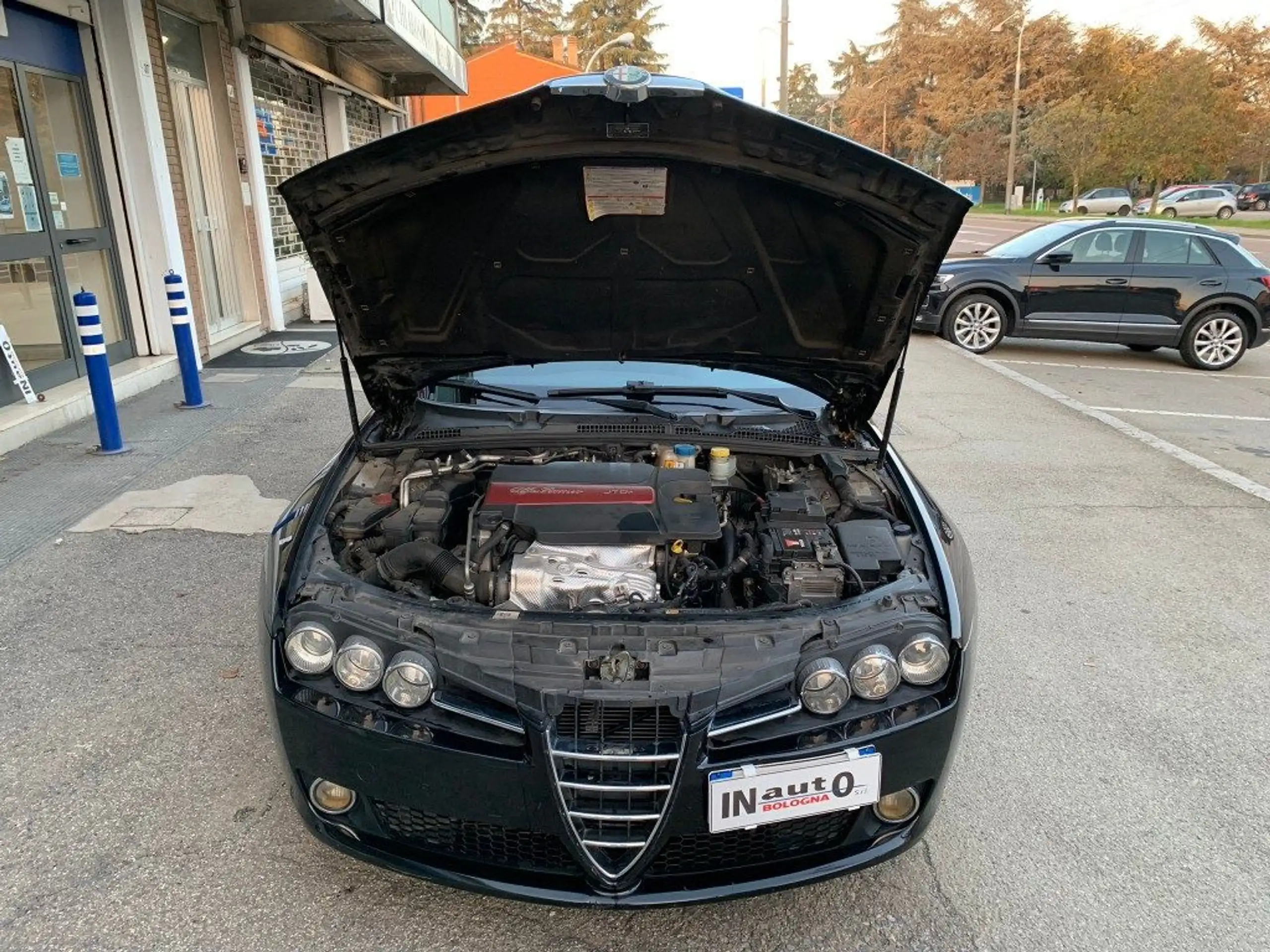 Alfa Romeo - 159