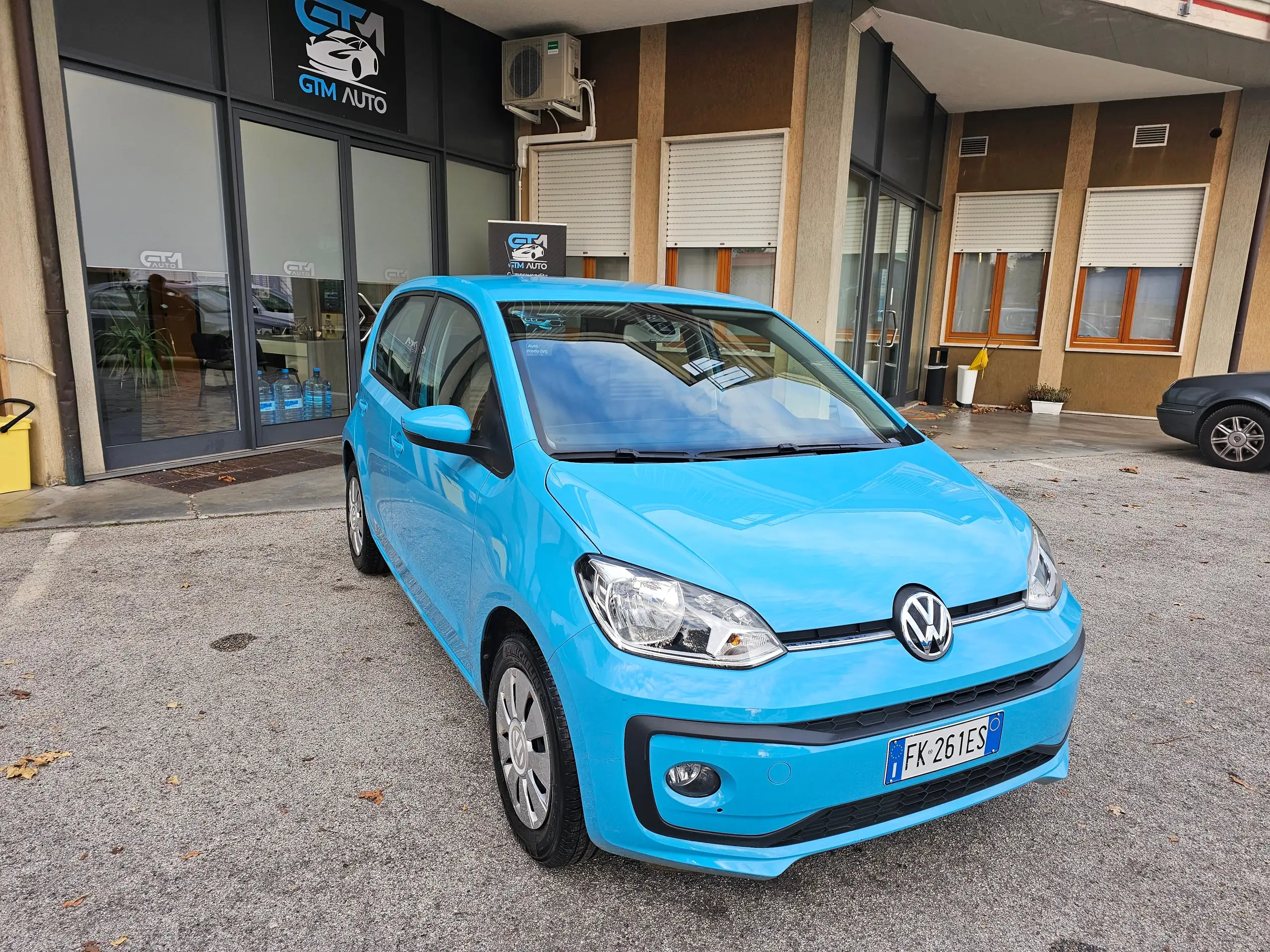 Volkswagen - up!