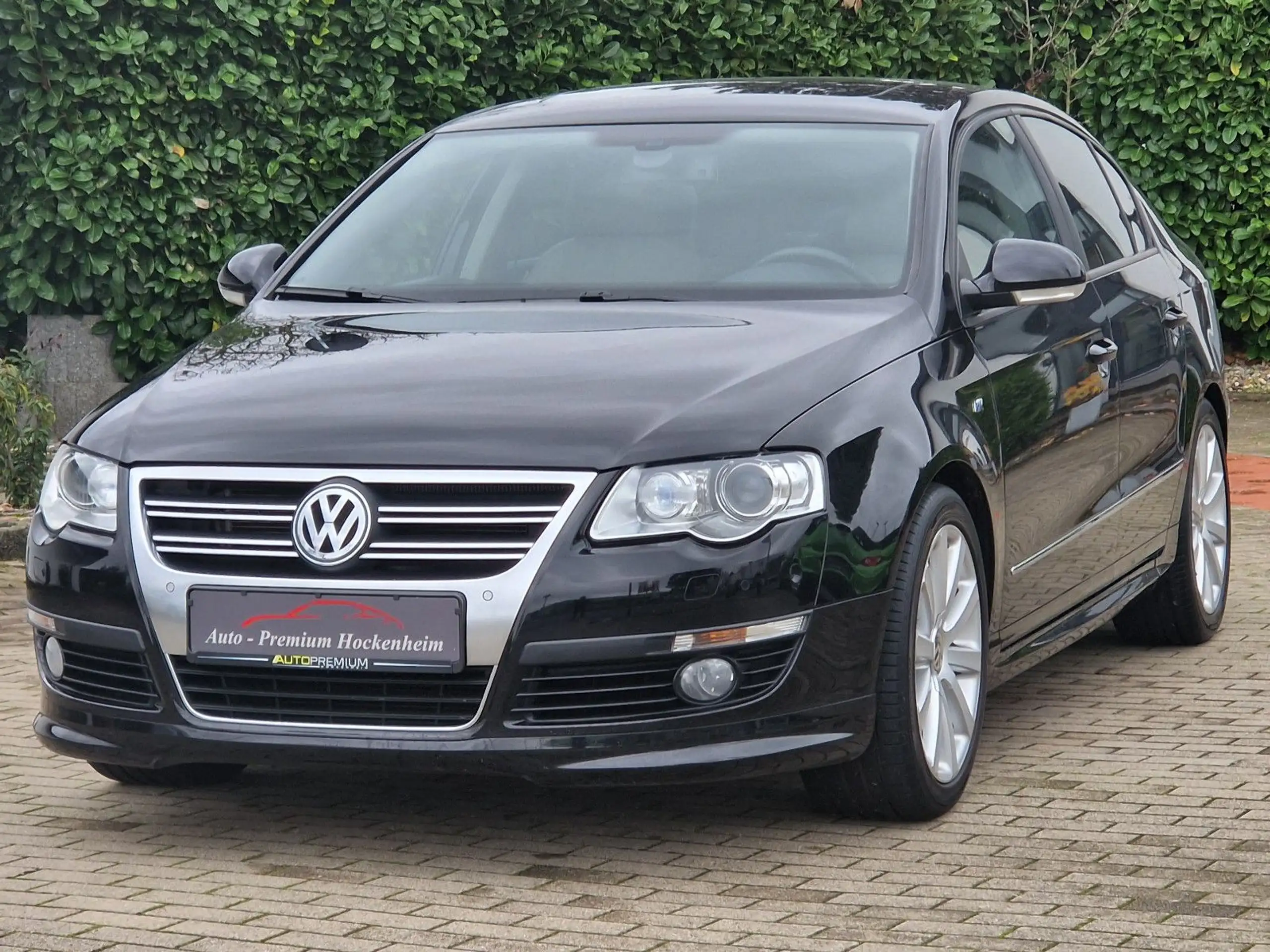 Volkswagen - Passat