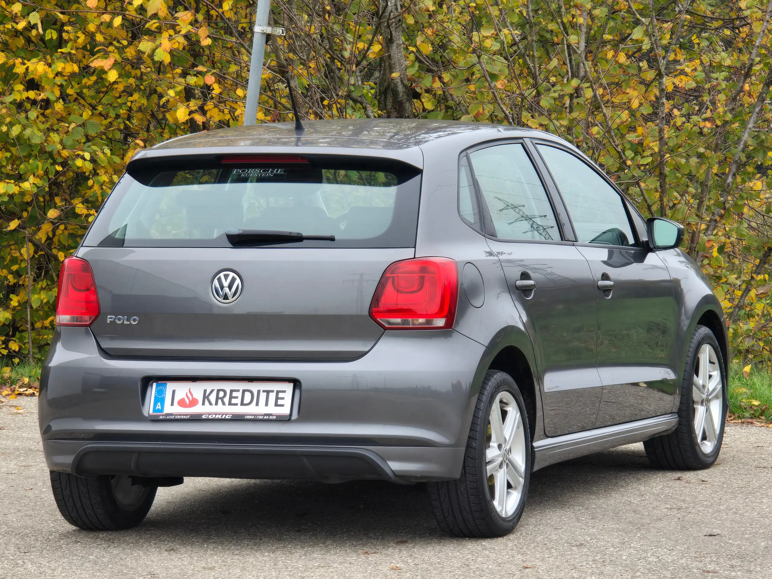 Volkswagen - Polo