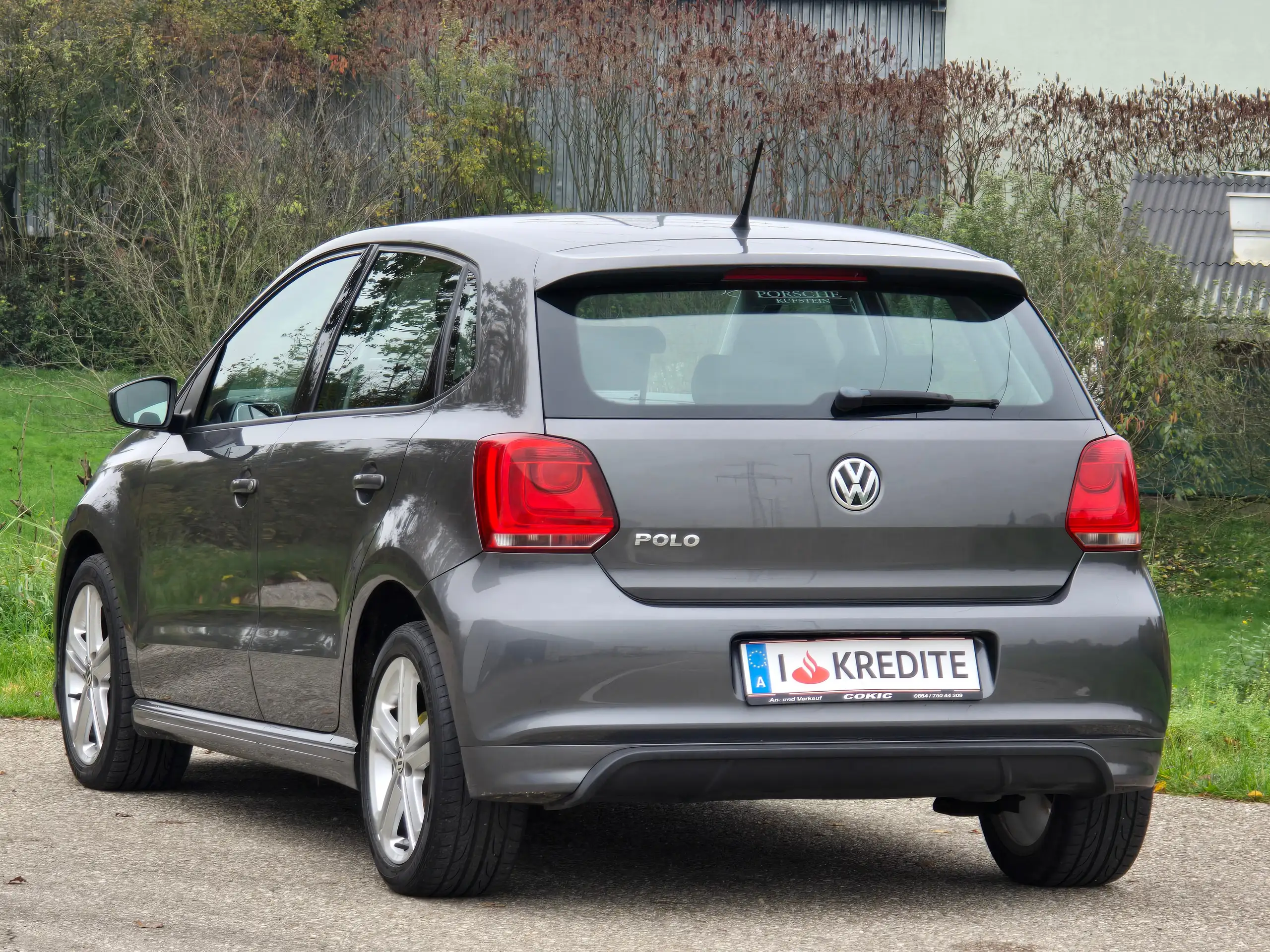 Volkswagen - Polo