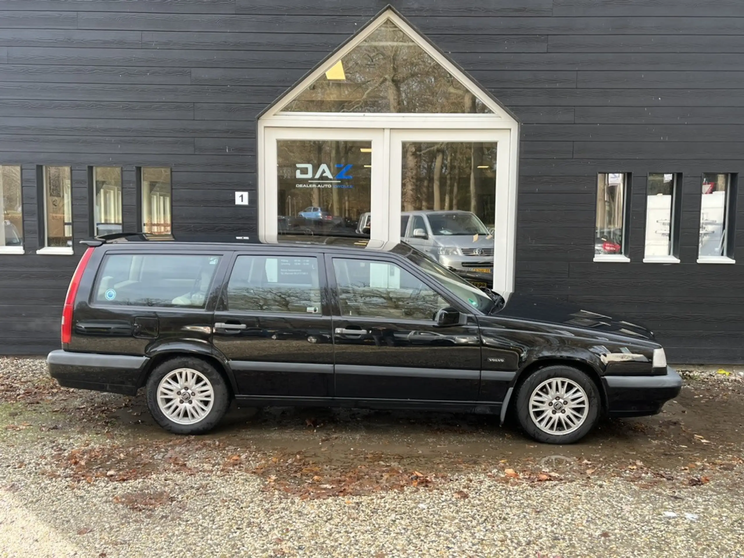 Volvo - 850