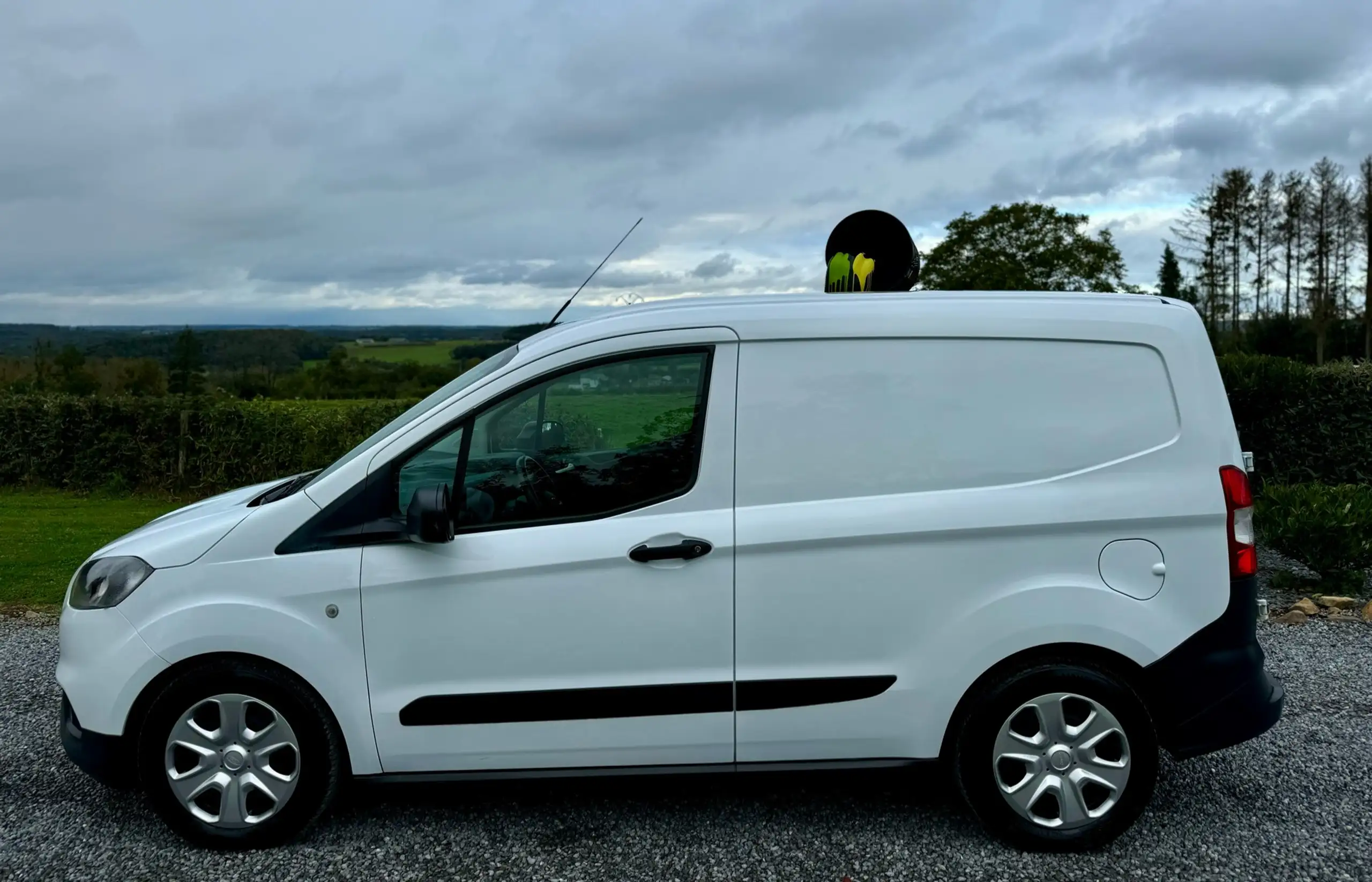 Ford - Transit Courier