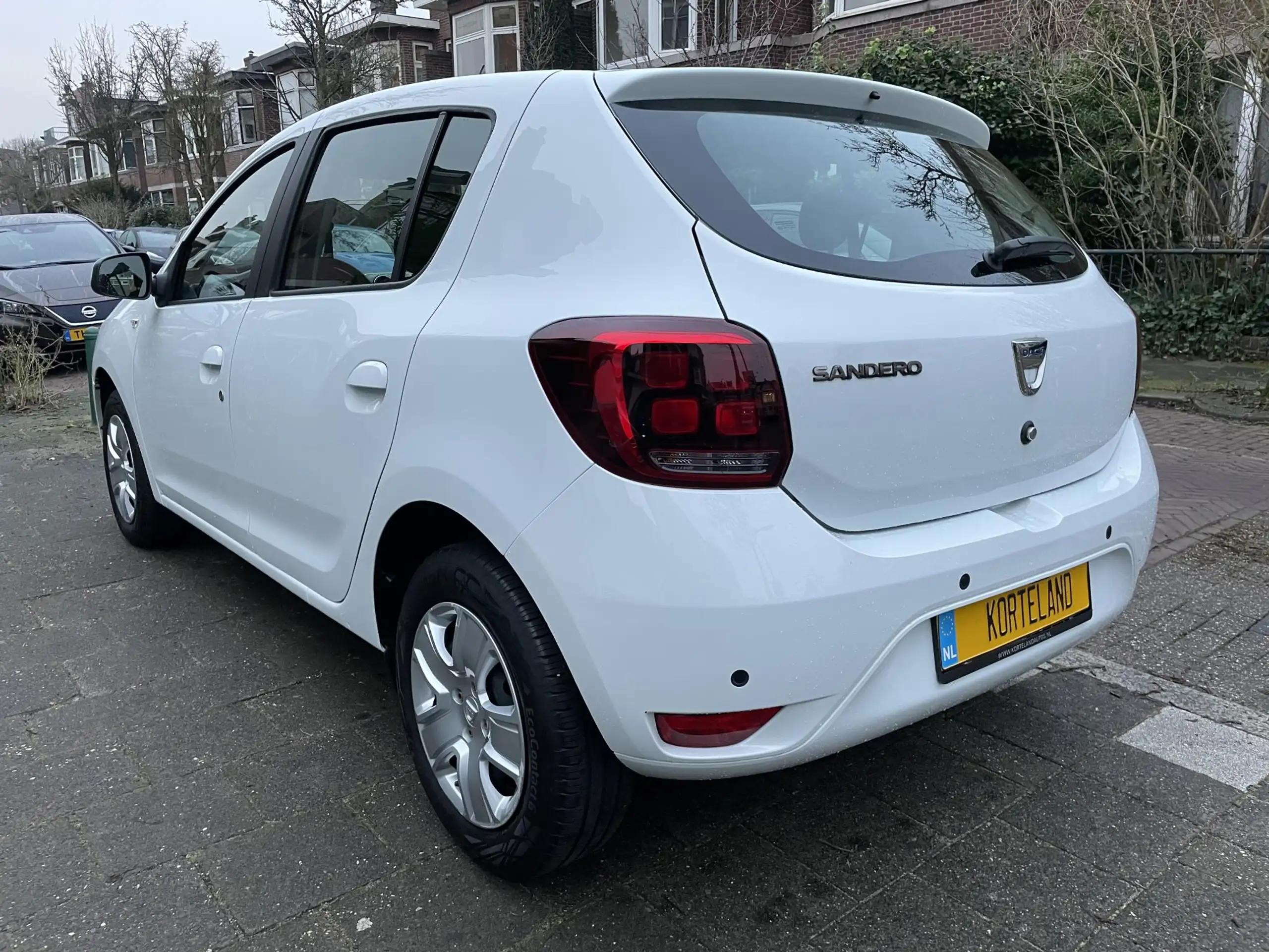 Dacia - Sandero