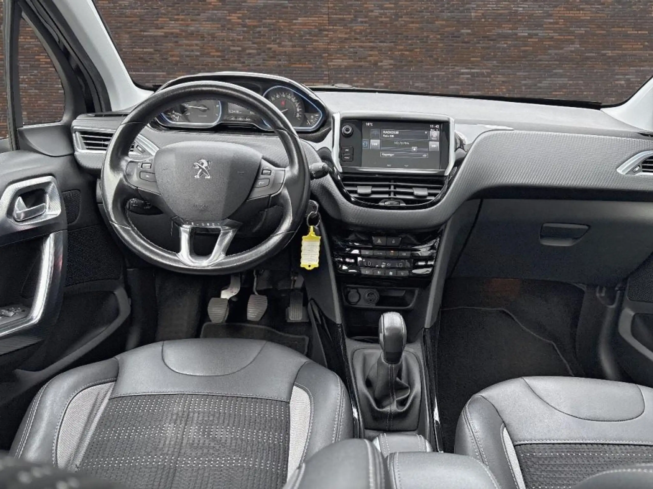 Peugeot - 2008