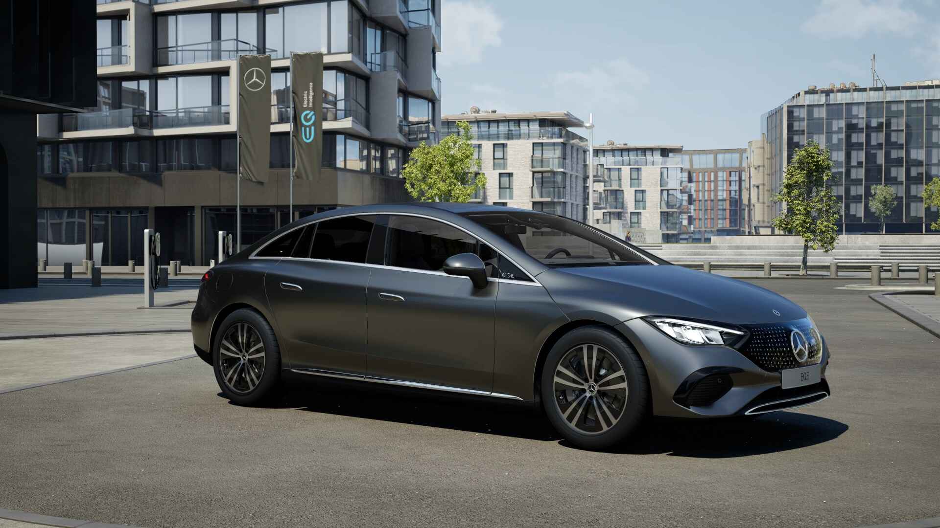 Mercedes-Benz - EQE