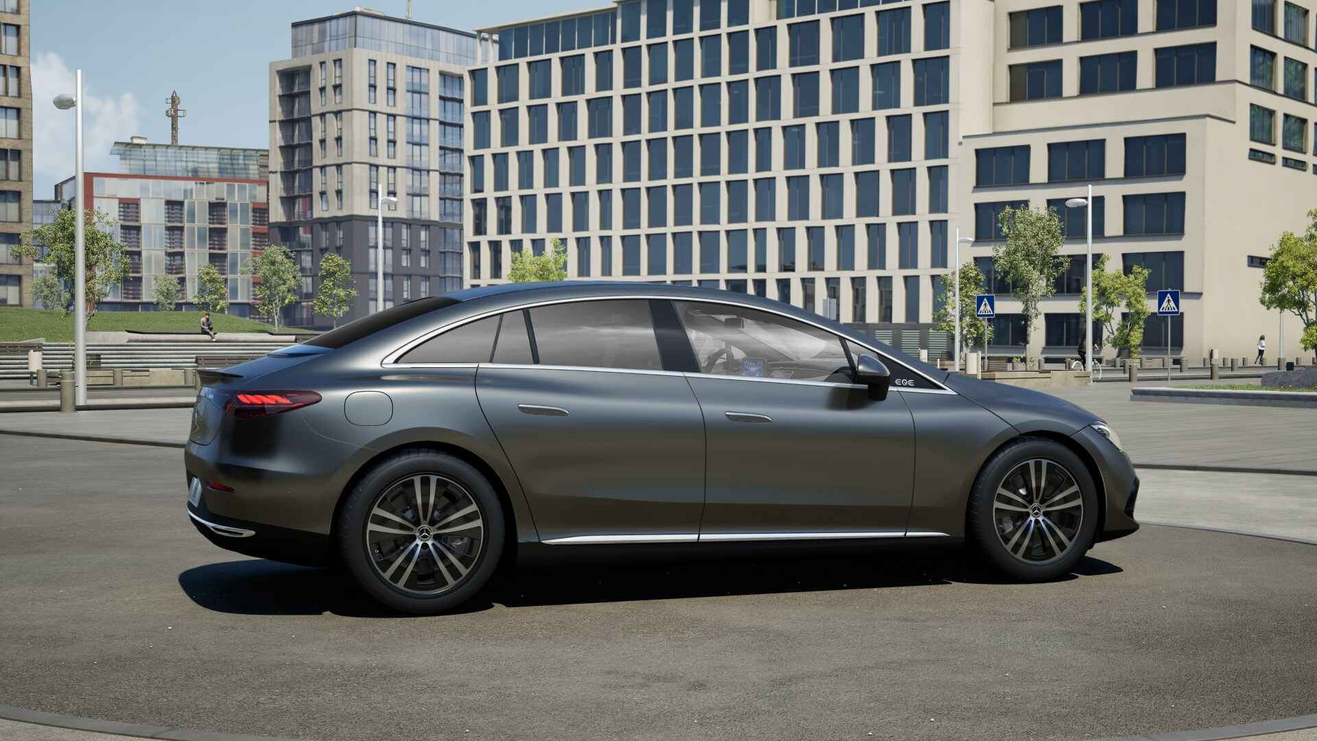 Mercedes-Benz - EQE