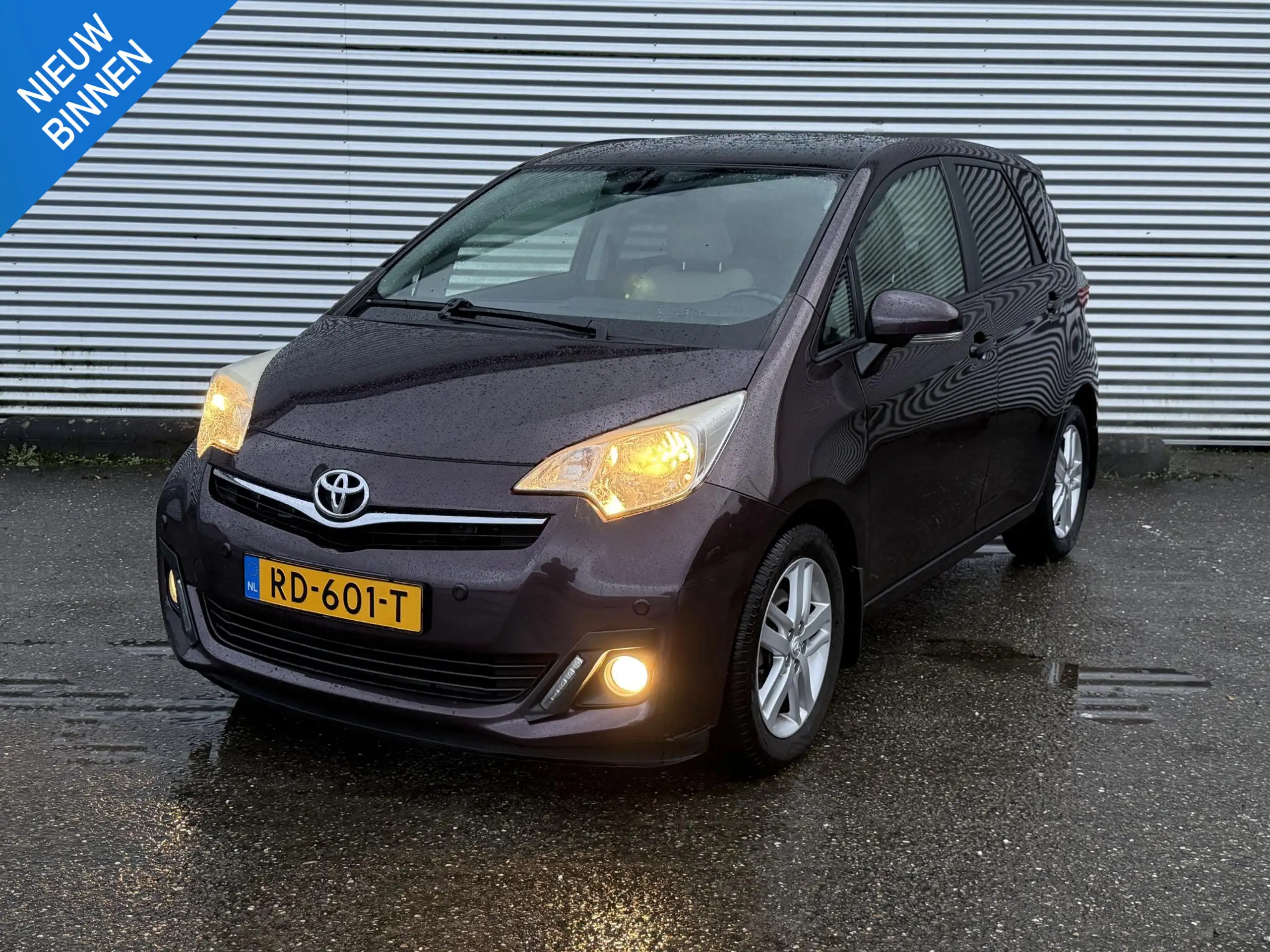 Toyota - Verso-S