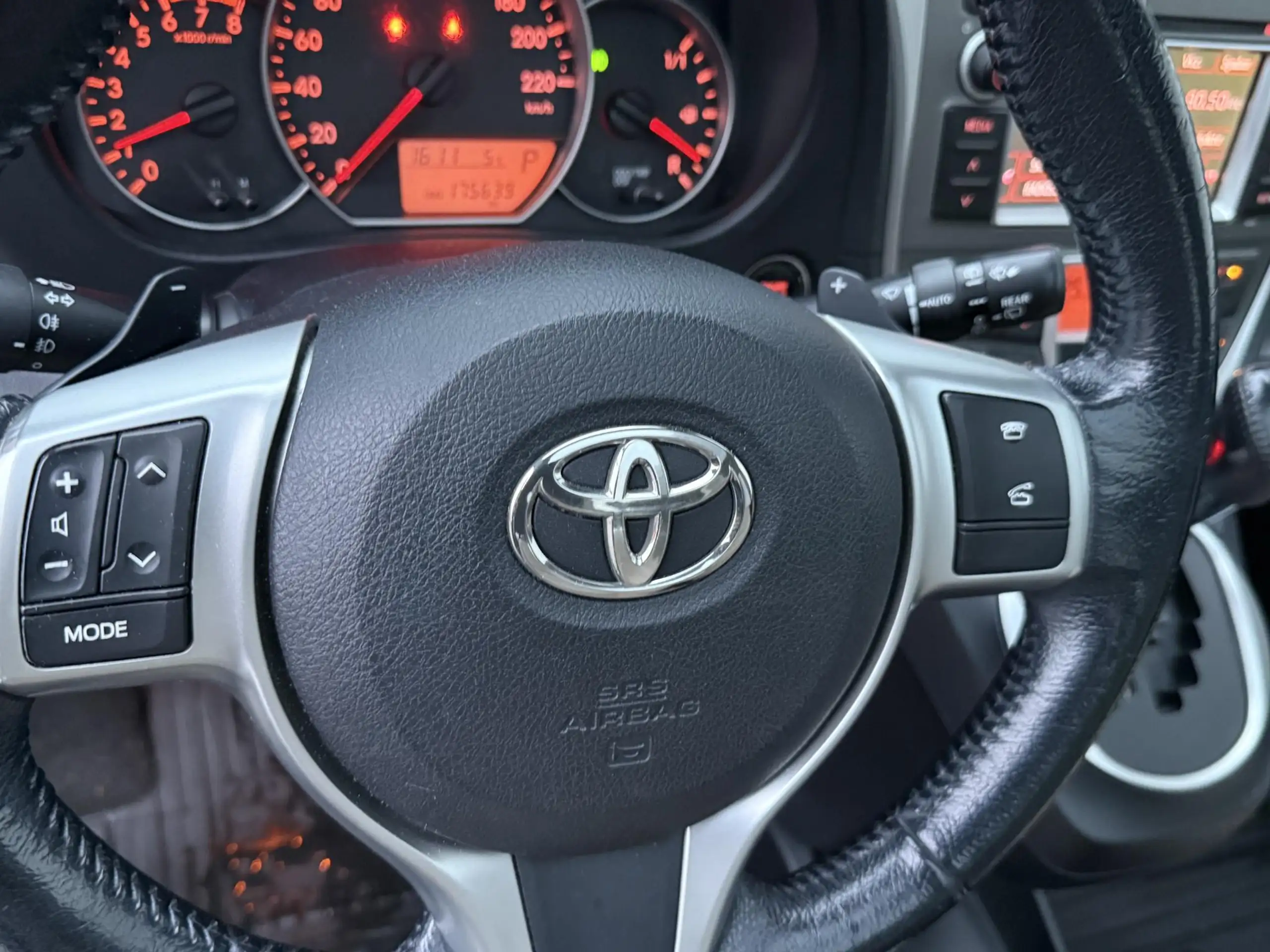 Toyota - Verso-S