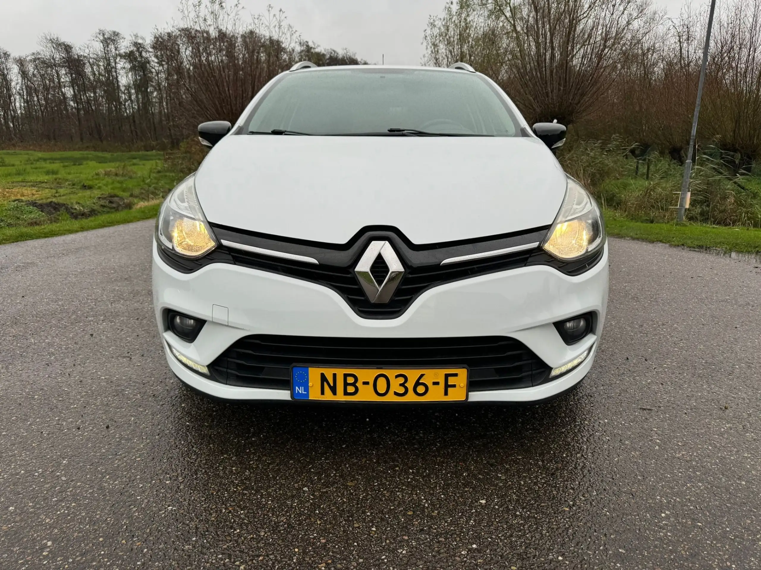 Renault - Clio