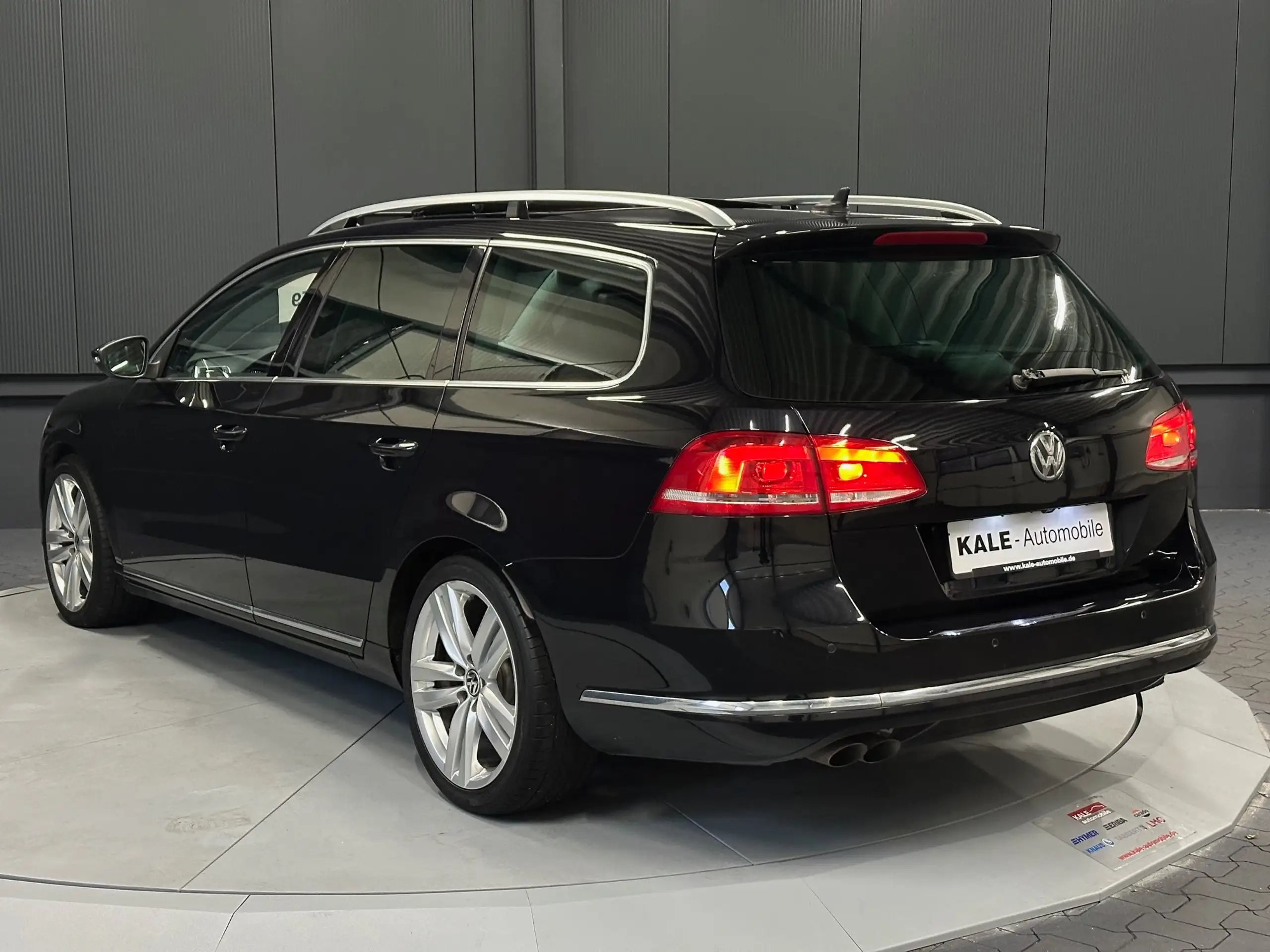 Volkswagen - Passat Variant