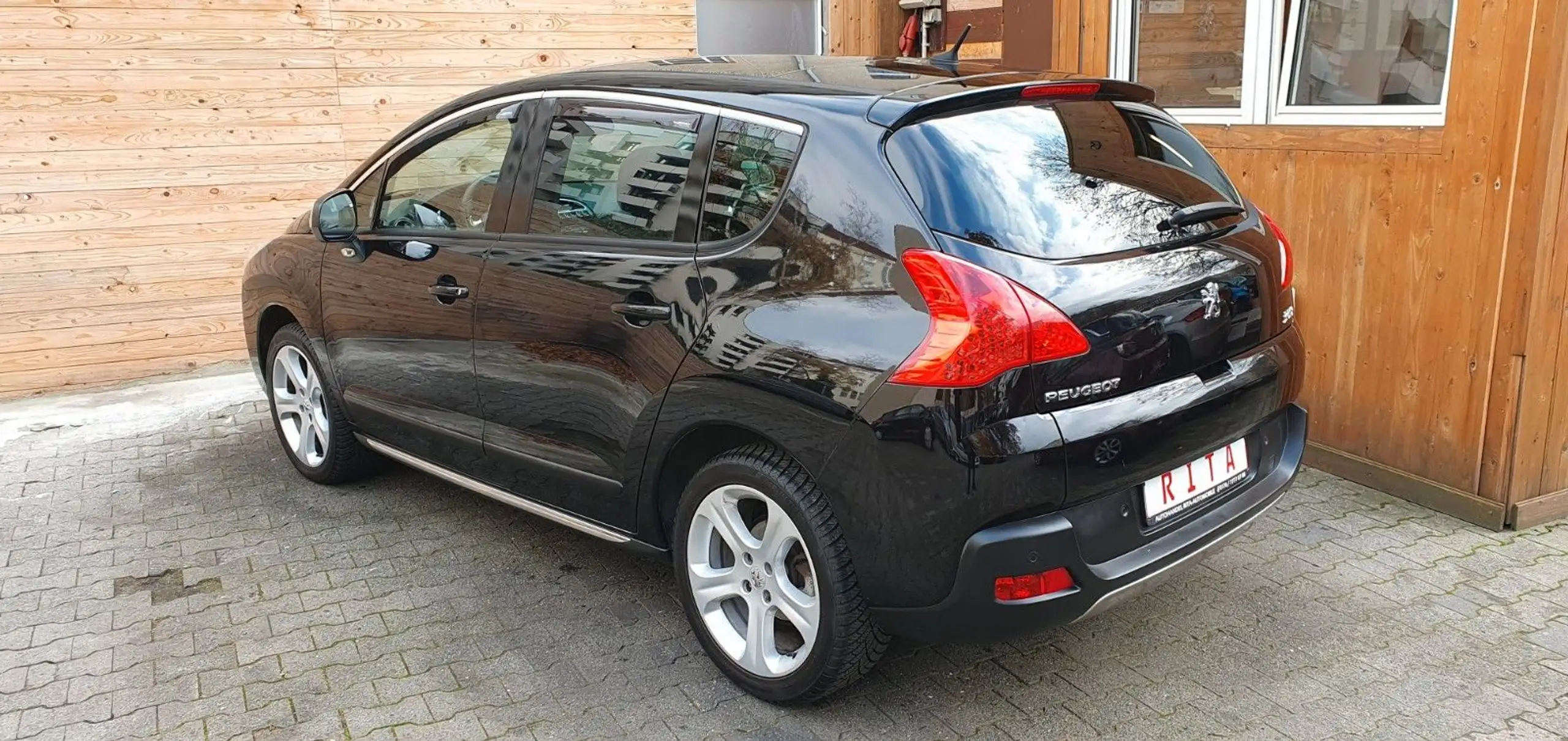 Peugeot - 3008