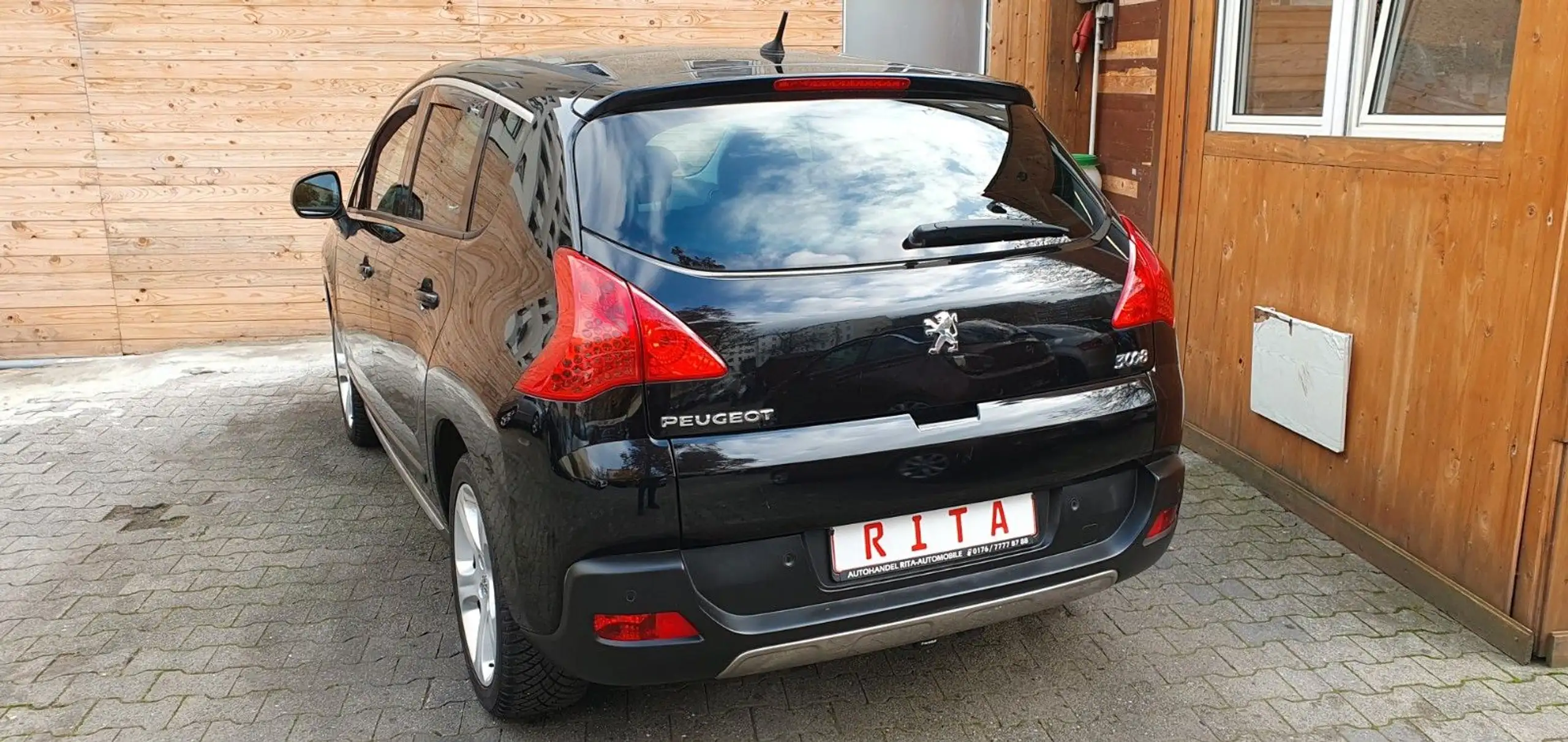 Peugeot - 3008