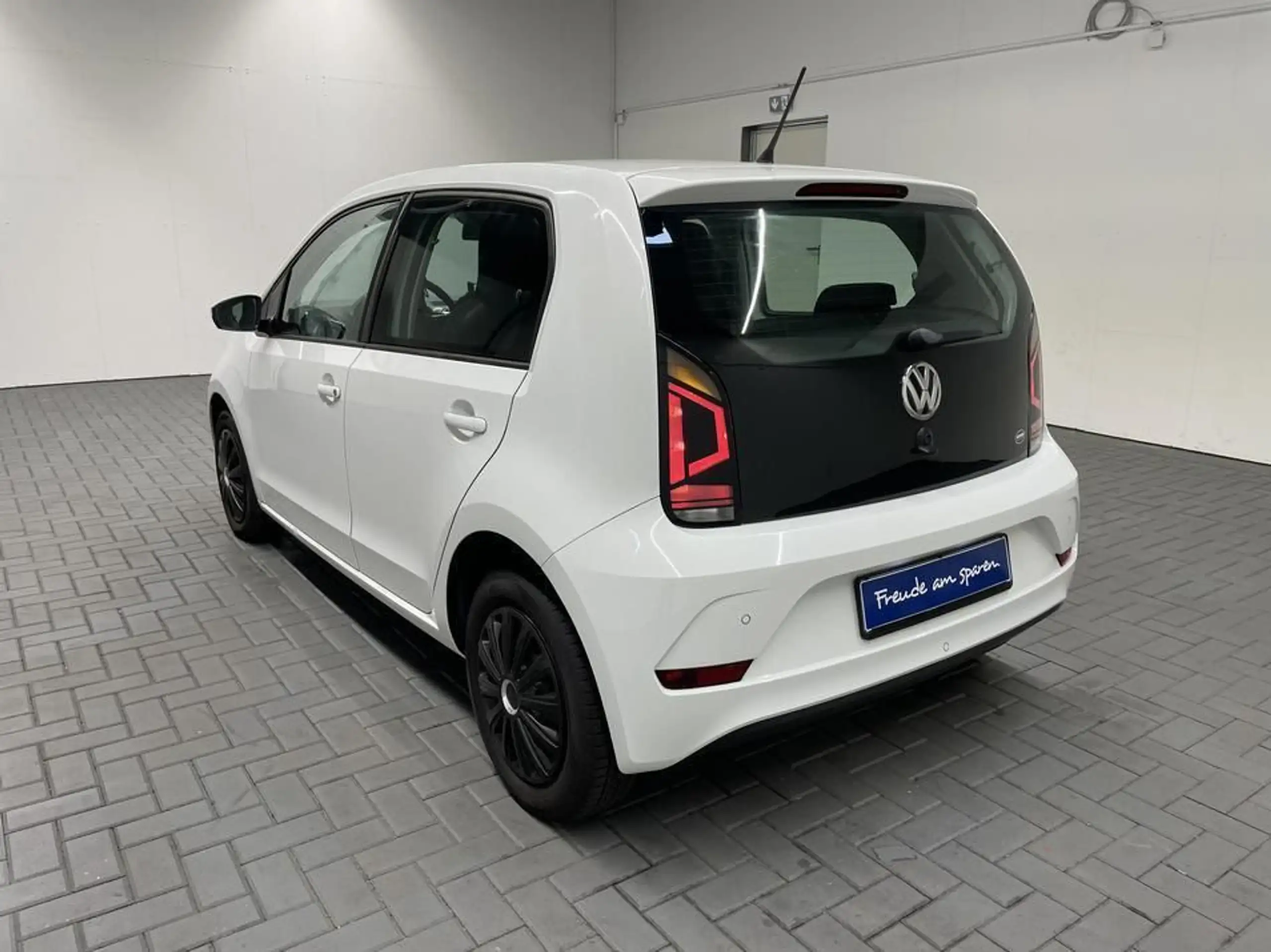 Volkswagen - up!