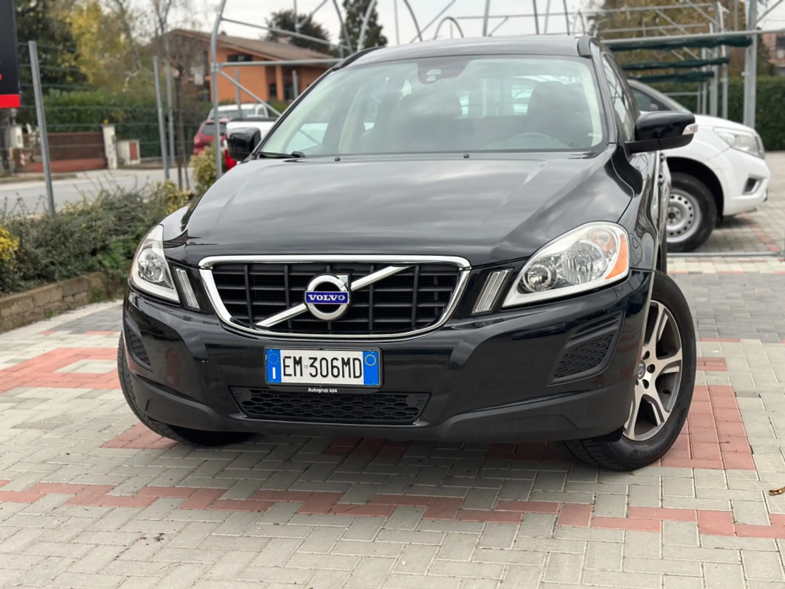 Volvo - XC60