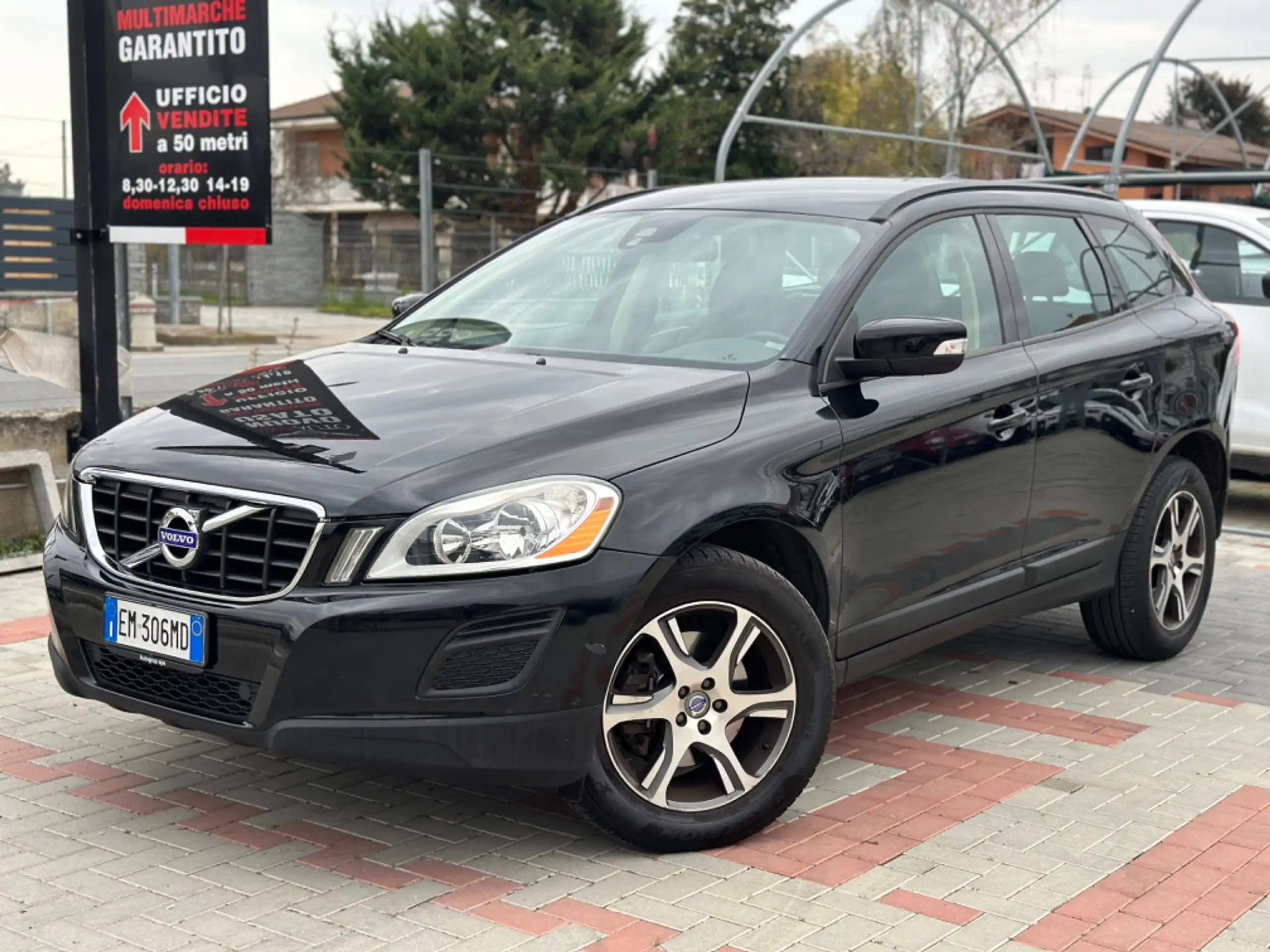 Volvo - XC60