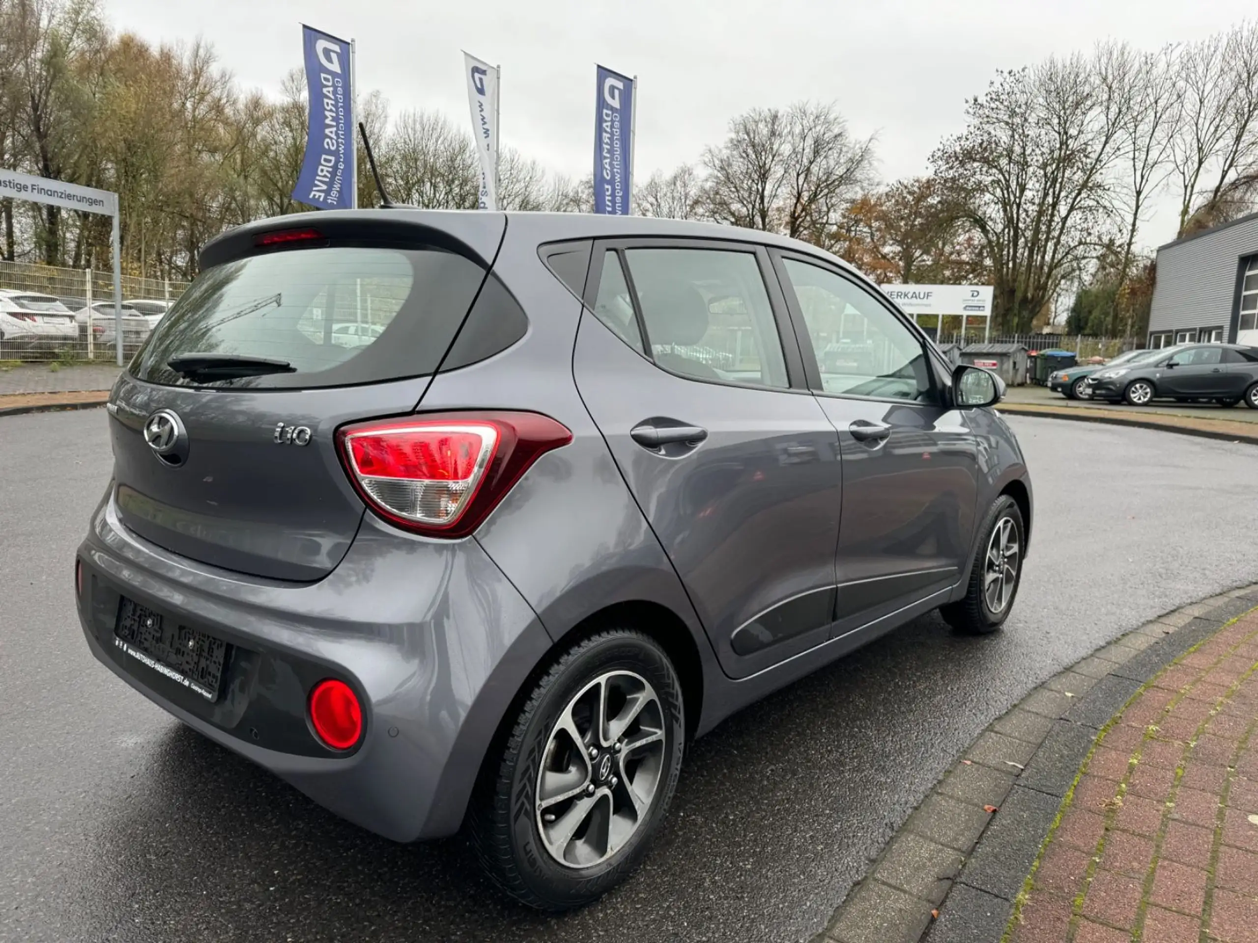 Hyundai - i10