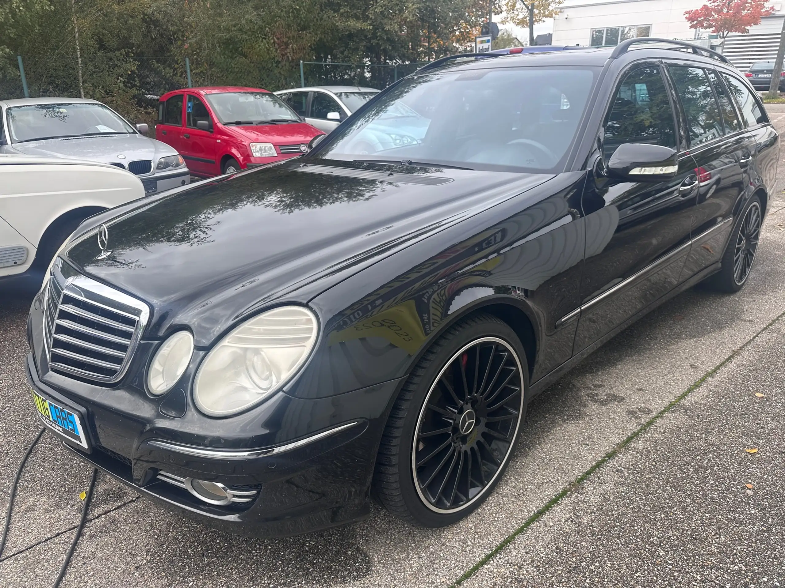 Mercedes-Benz - E 500