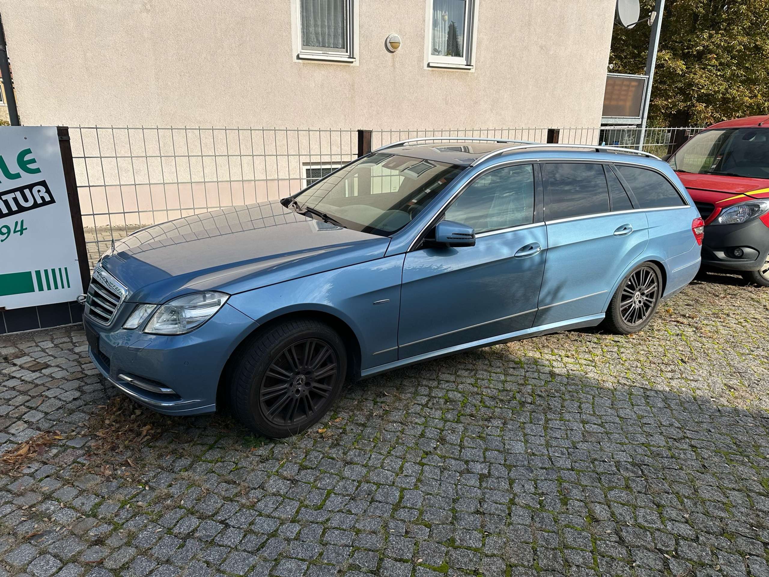 Mercedes-Benz - E 350