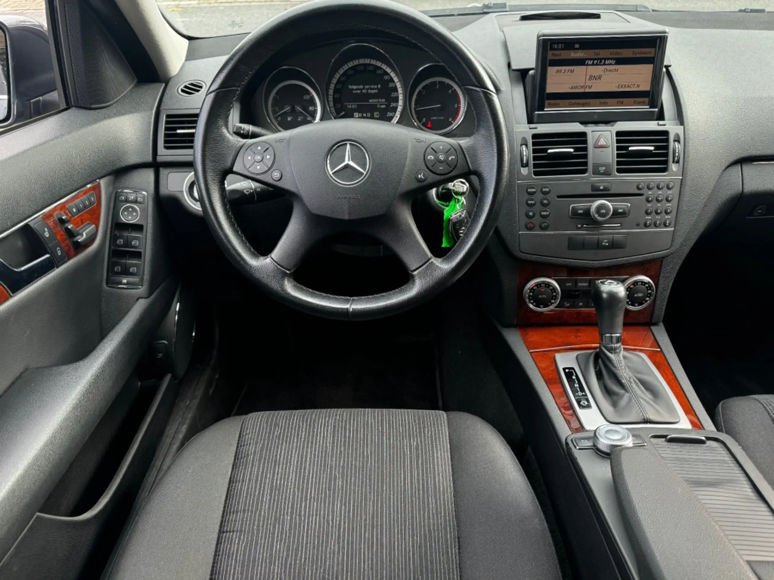 Mercedes-Benz - C 220