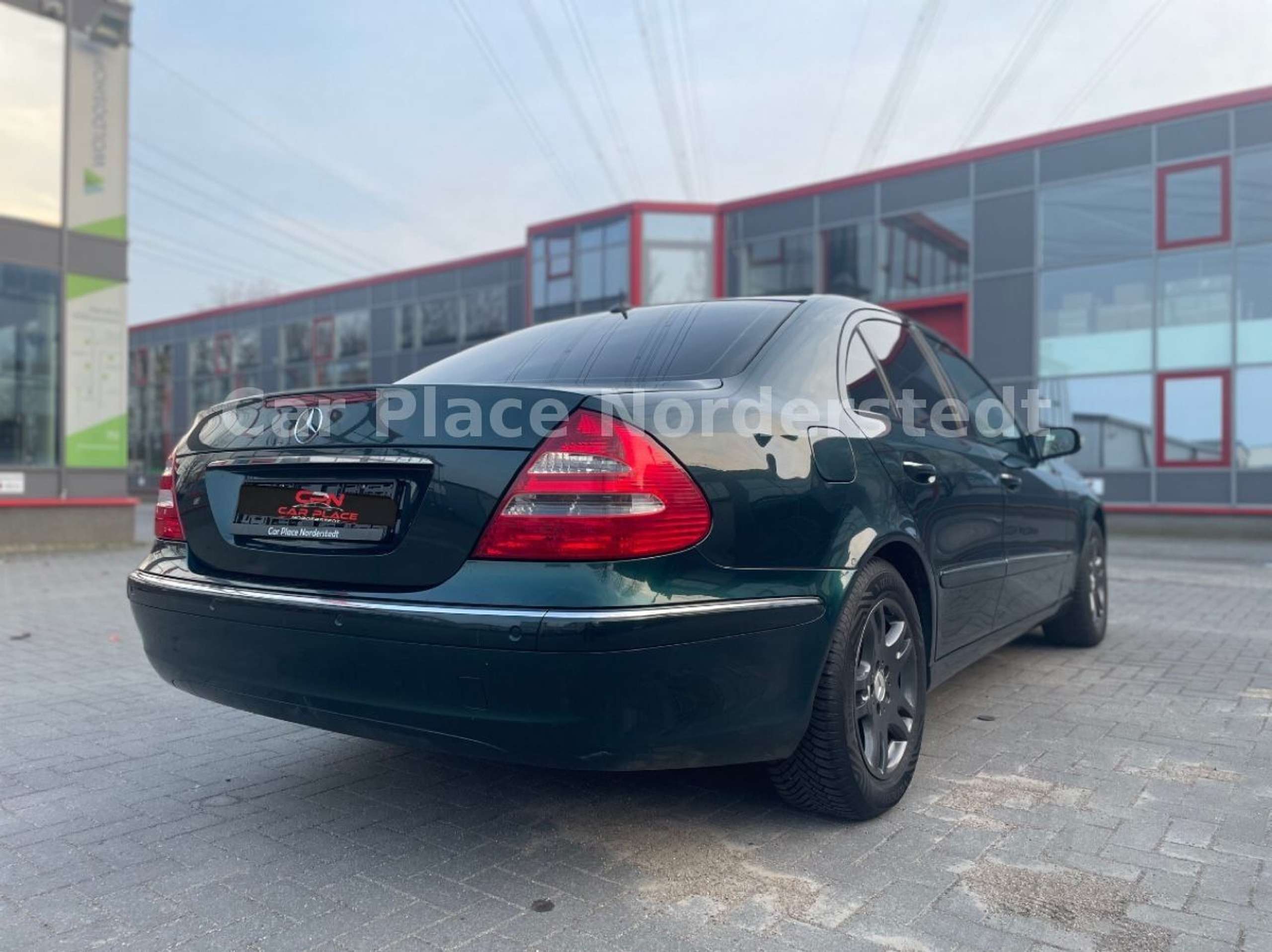 Mercedes-Benz - E 350