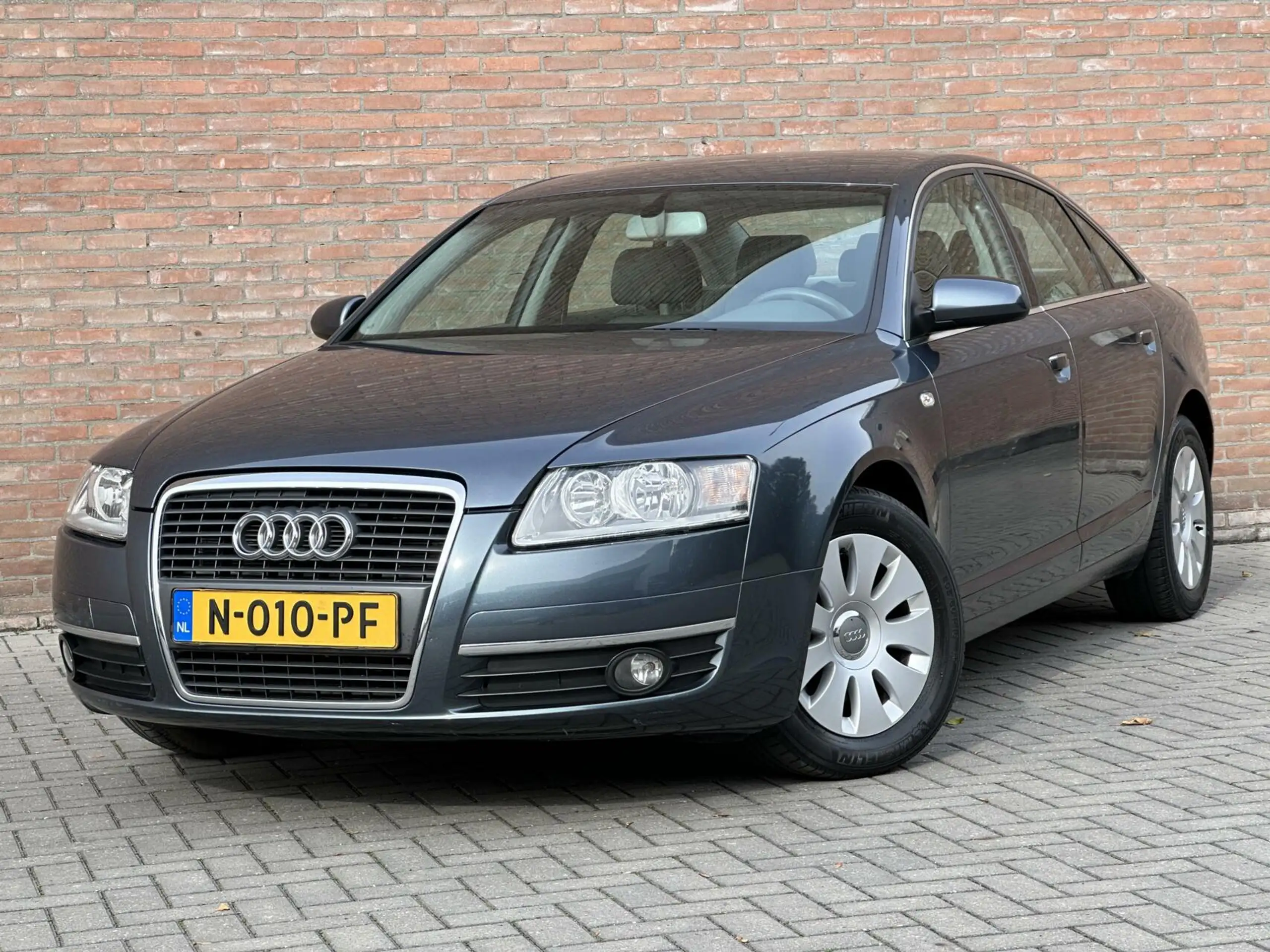 Audi - A6