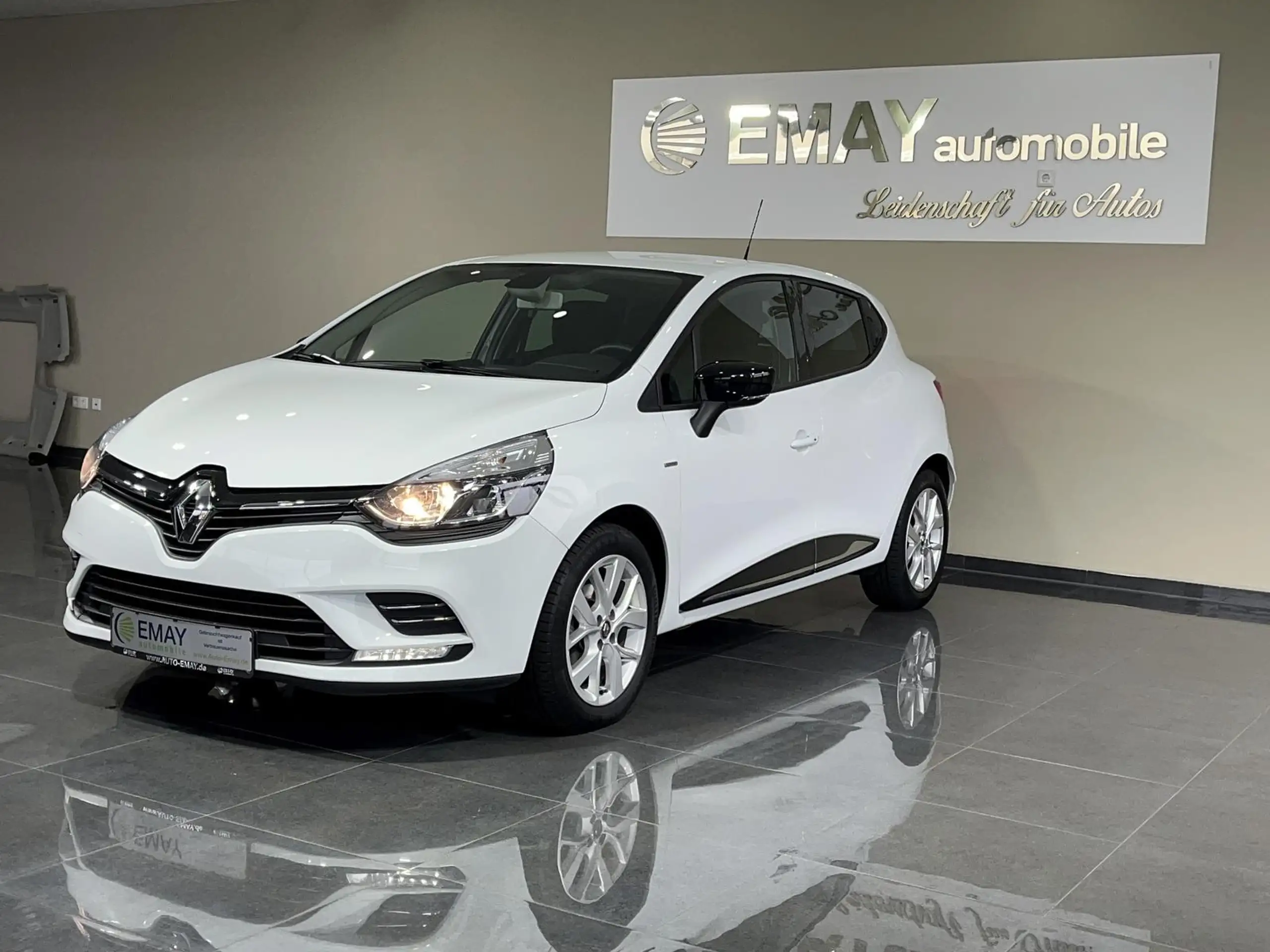 Renault - Clio