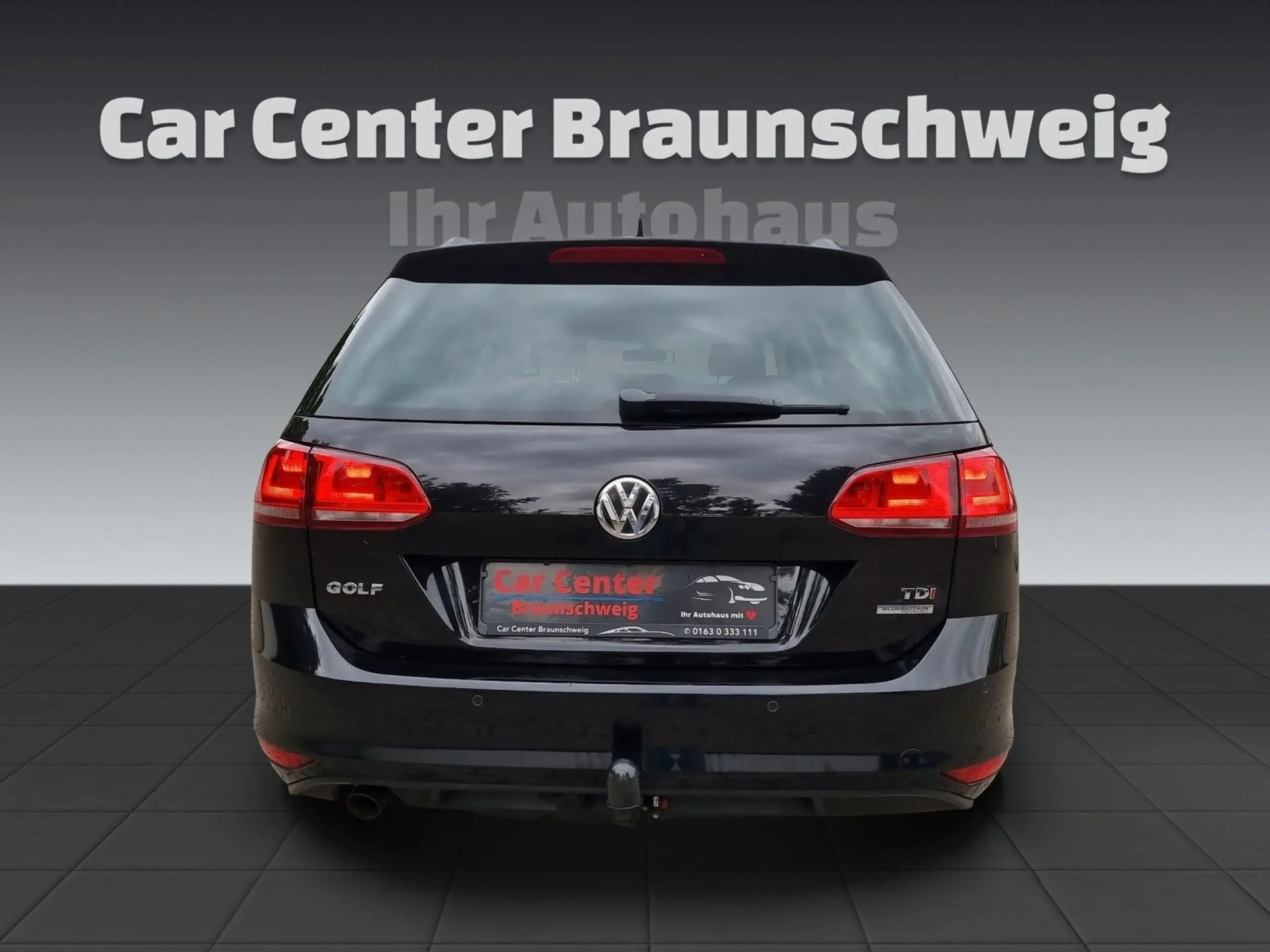 Volkswagen - Golf