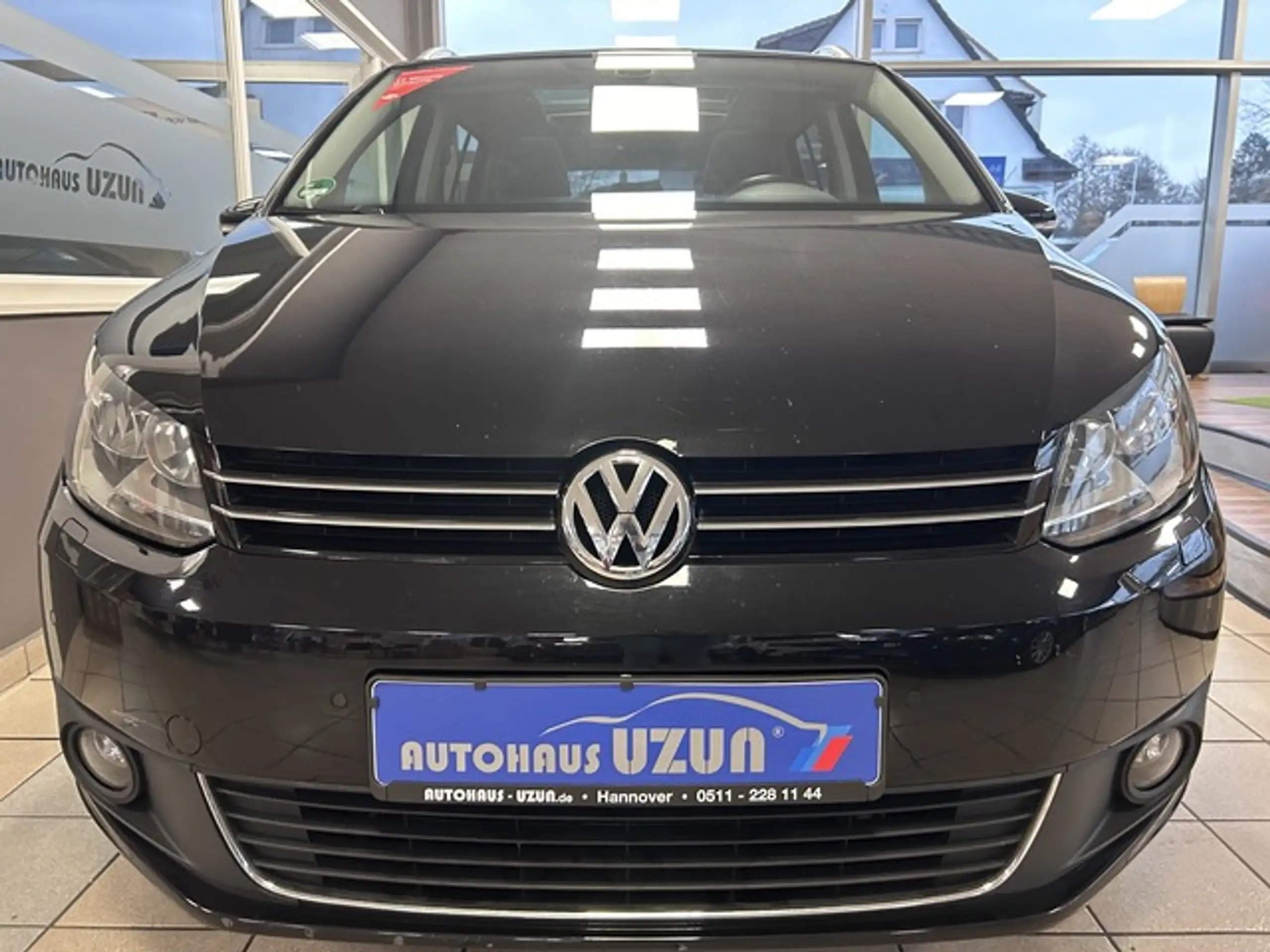 Volkswagen - Touran