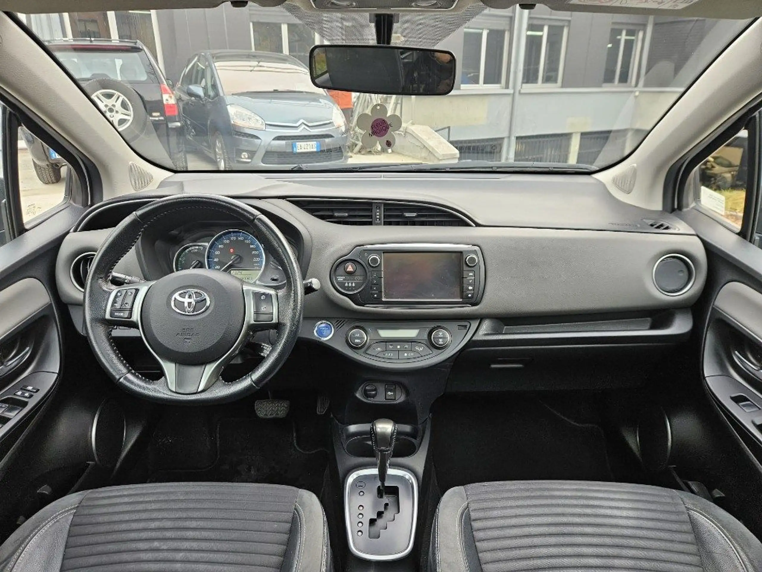 Toyota - Yaris