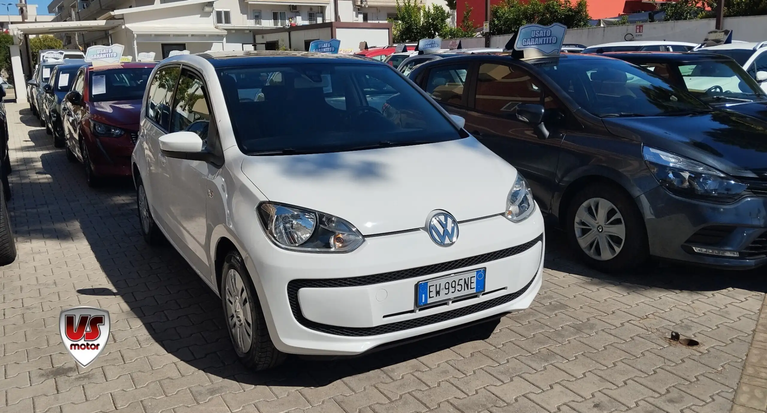 Volkswagen - up!