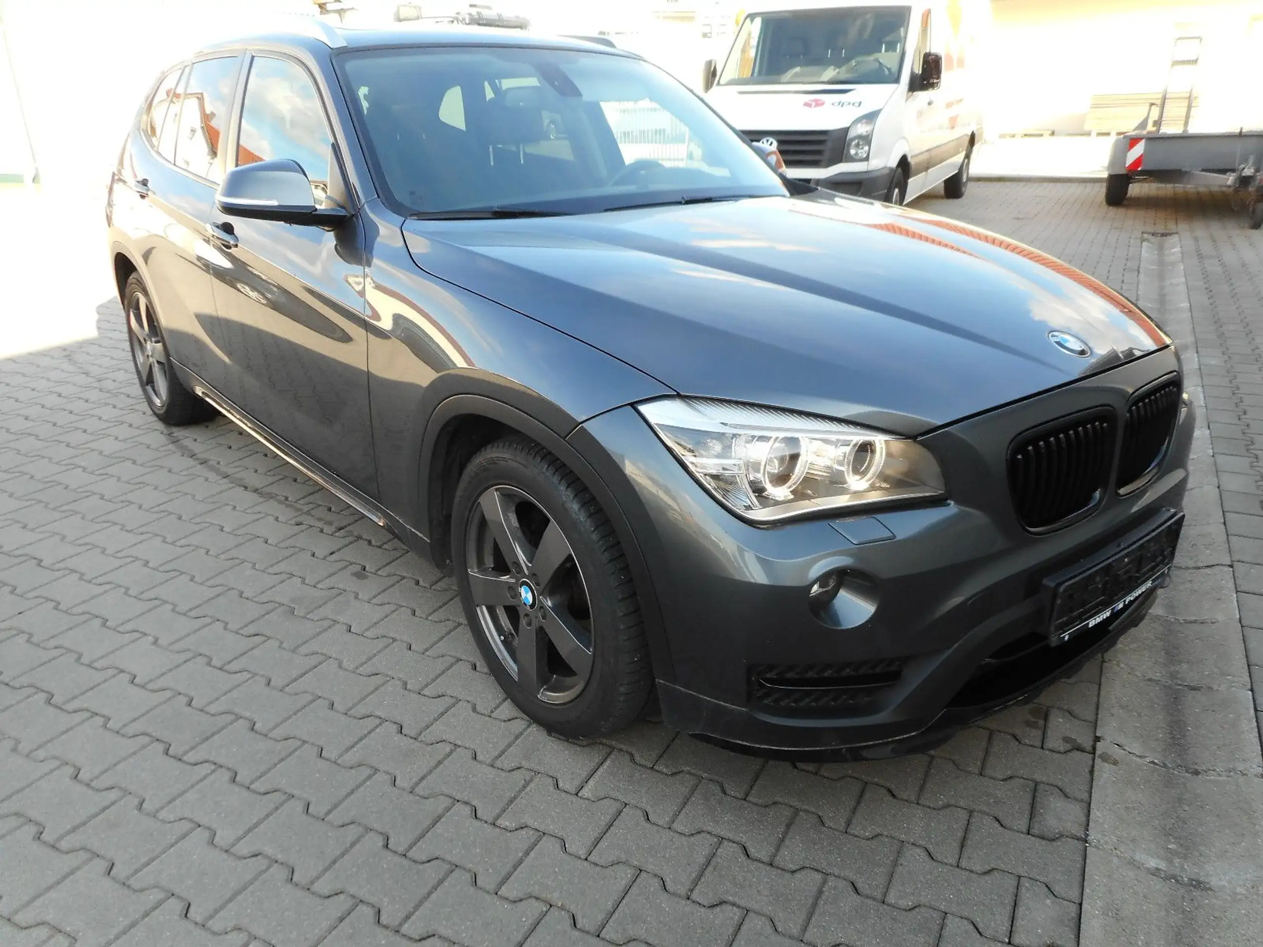 BMW - X1