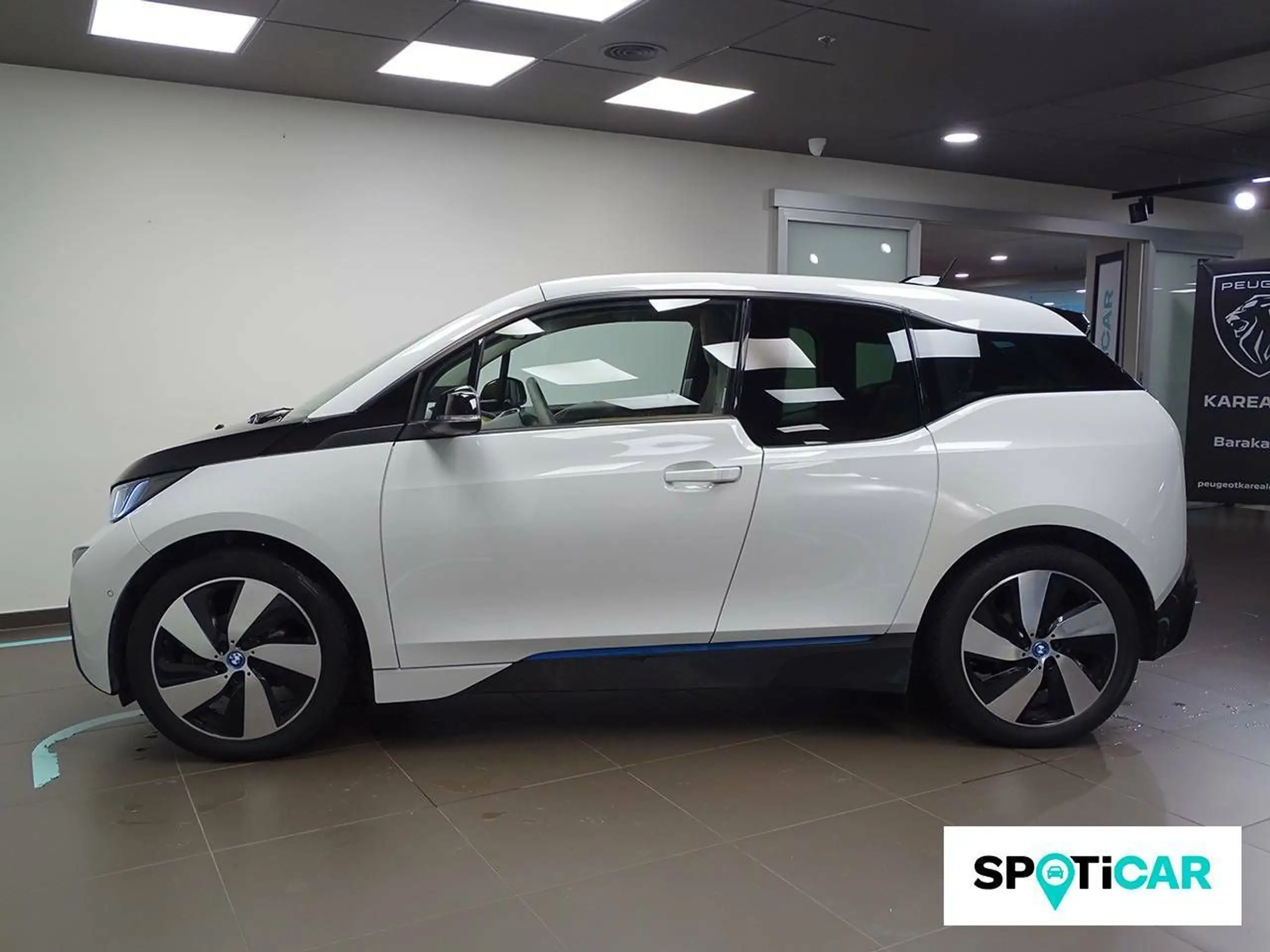 BMW - i3