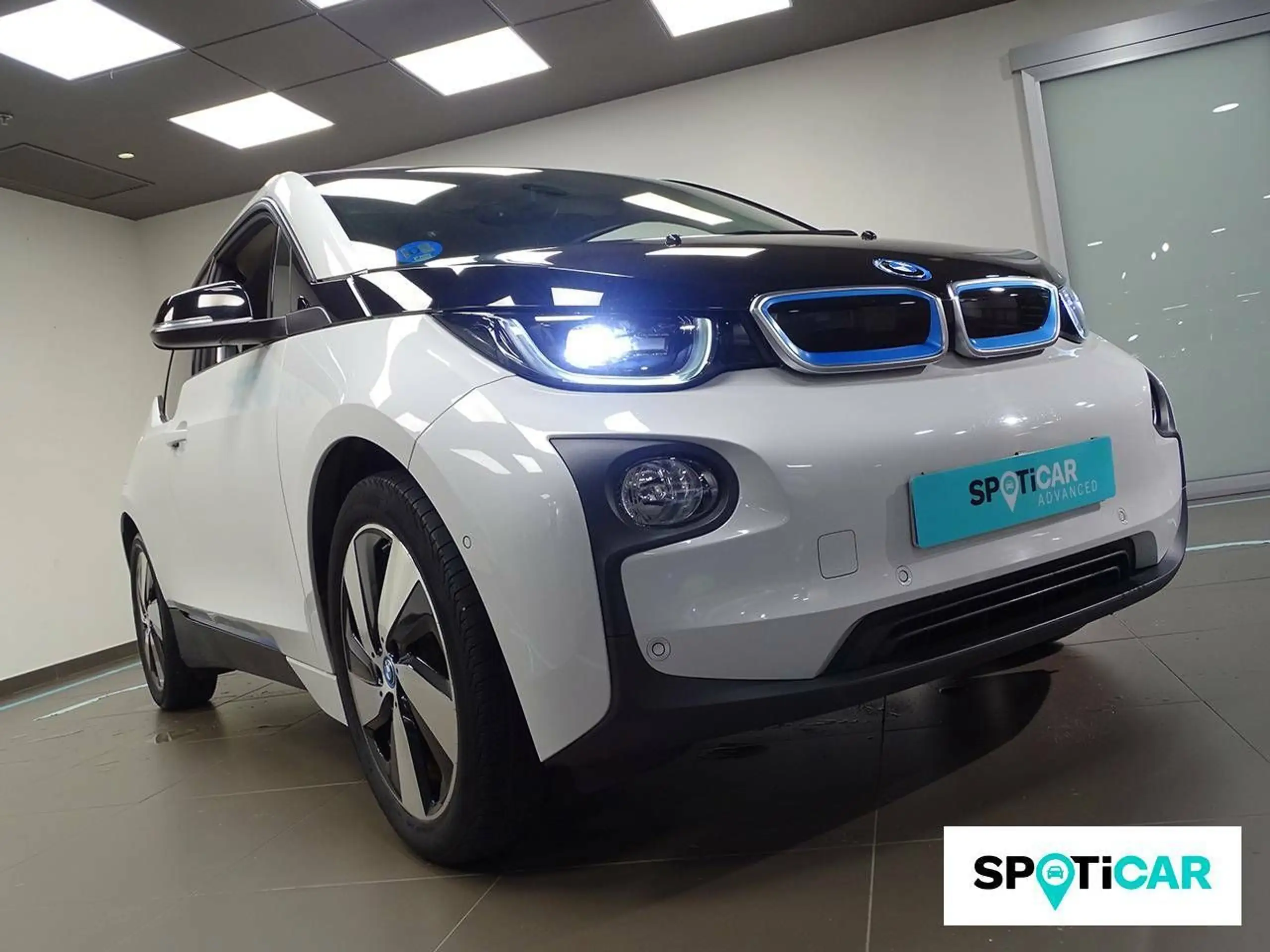 BMW - i3