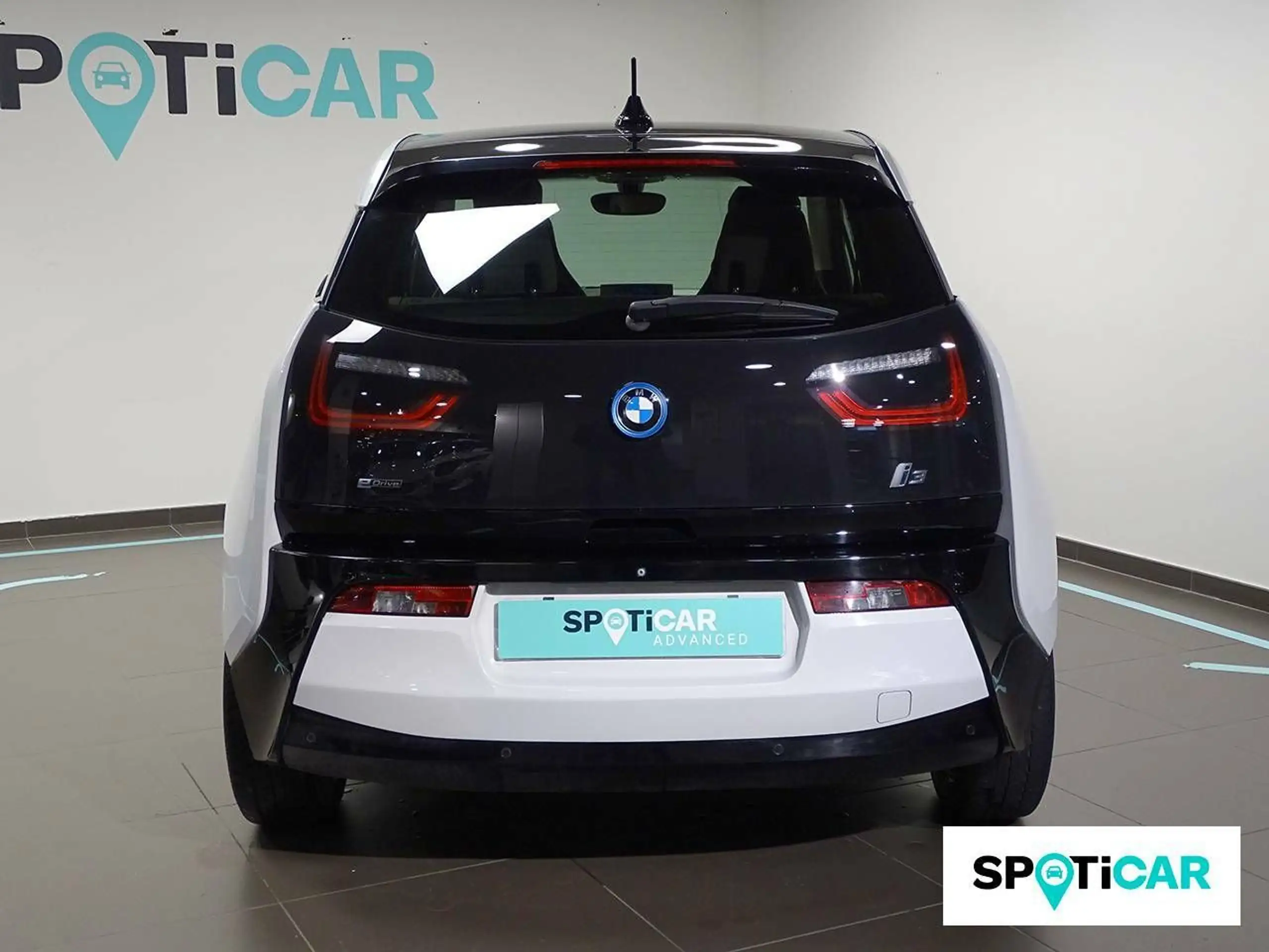 BMW - i3