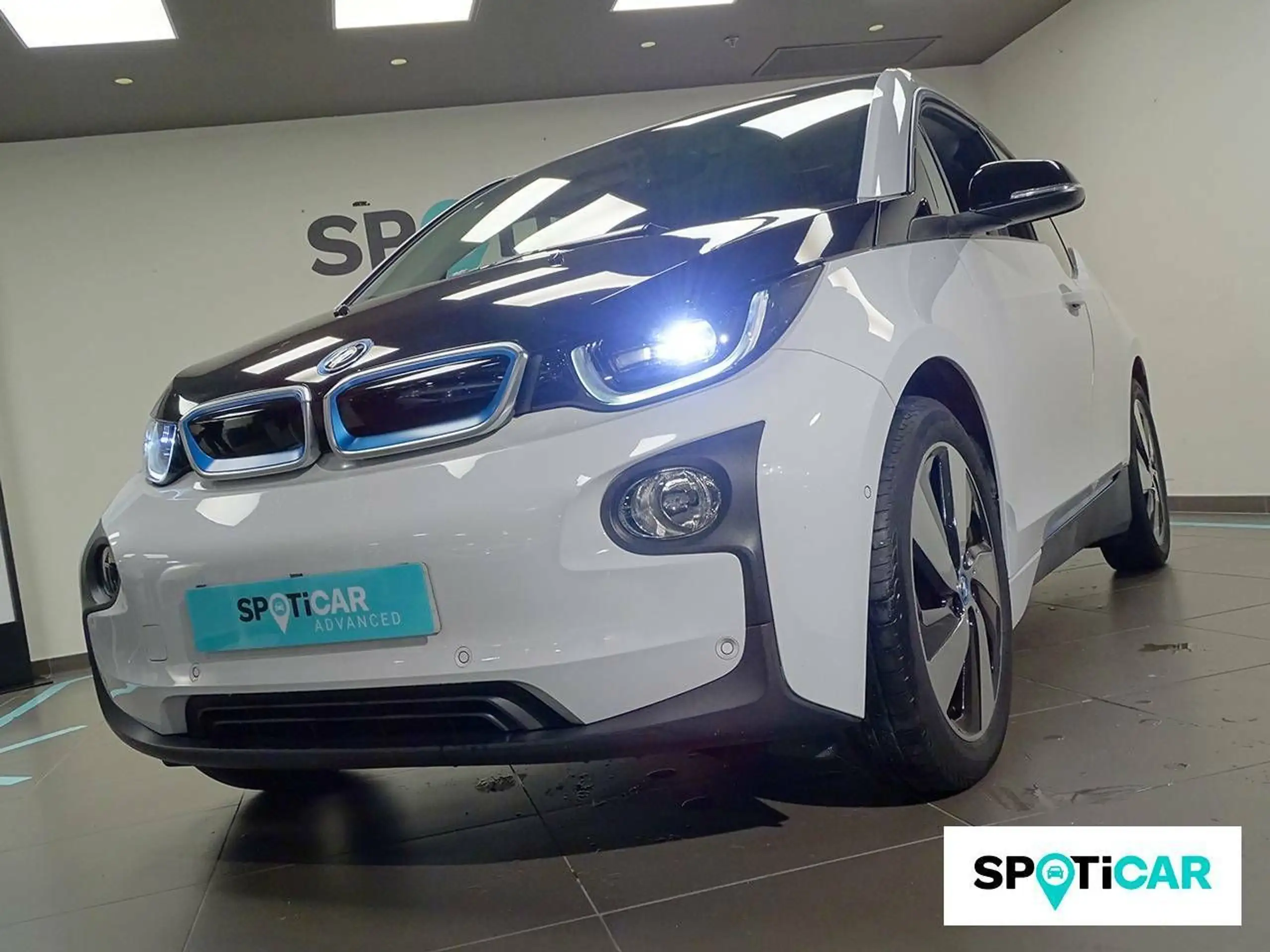 BMW - i3