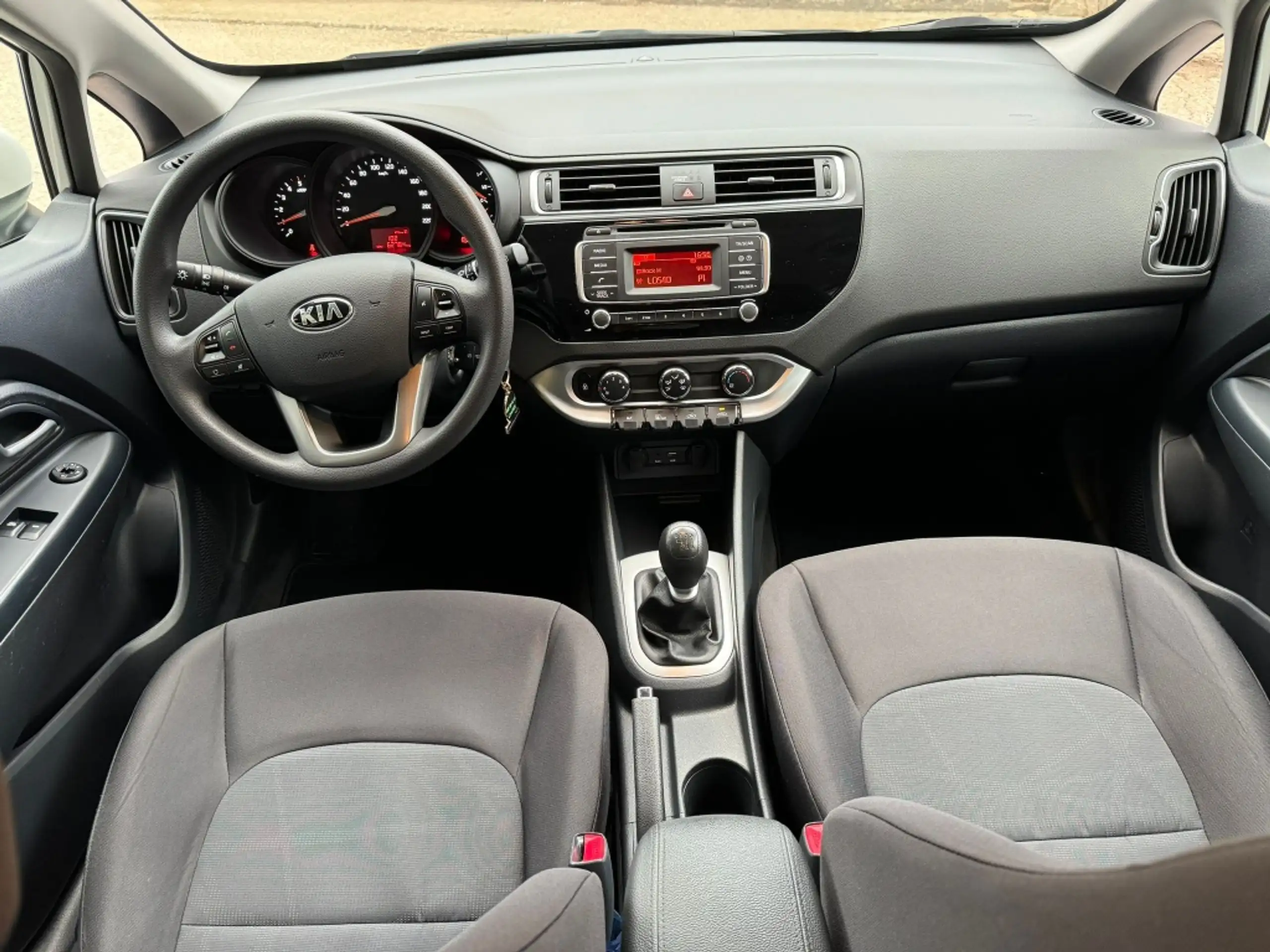 Kia - Rio