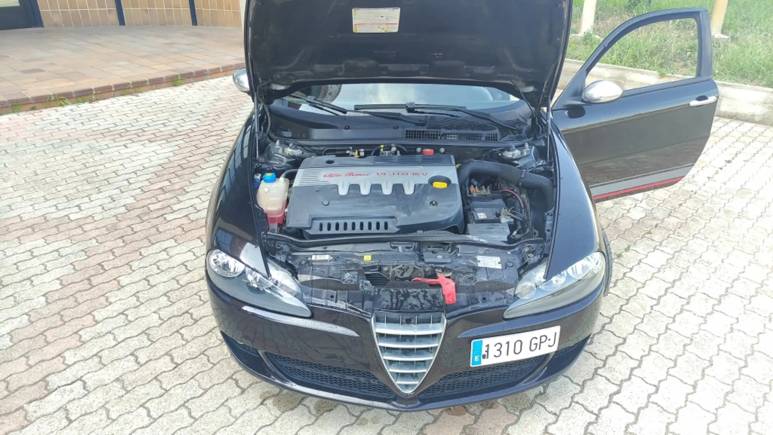 Alfa Romeo - 147