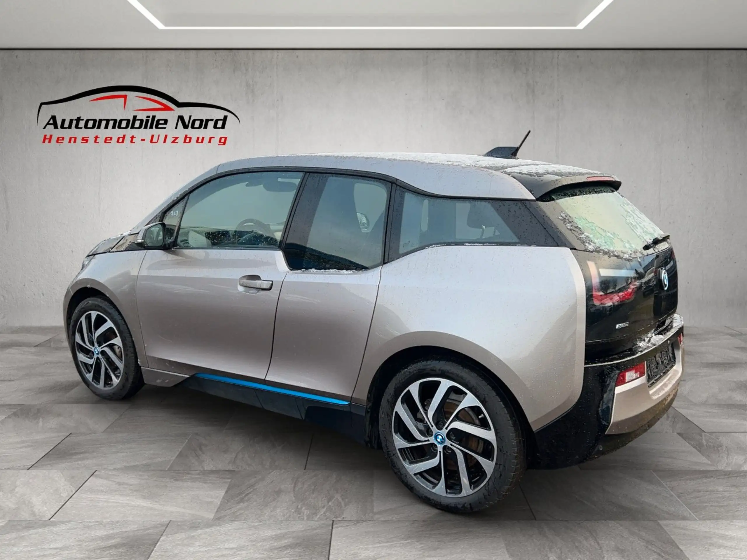 BMW - i3