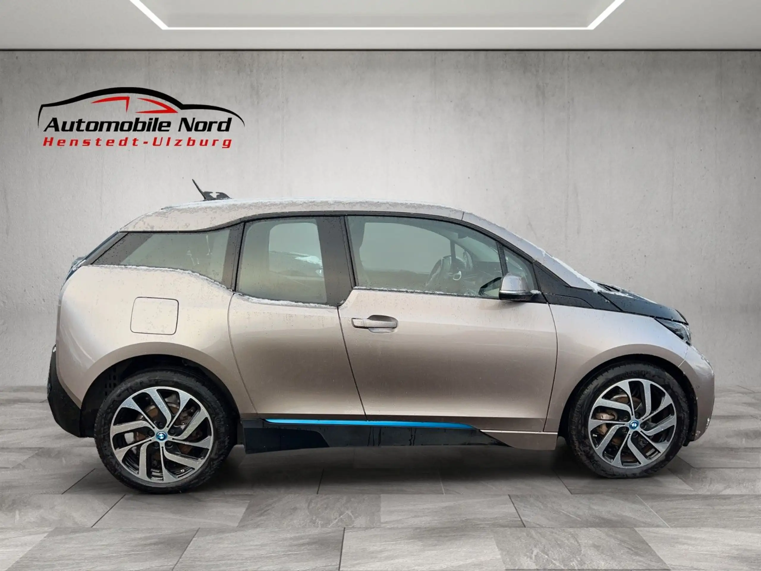 BMW - i3