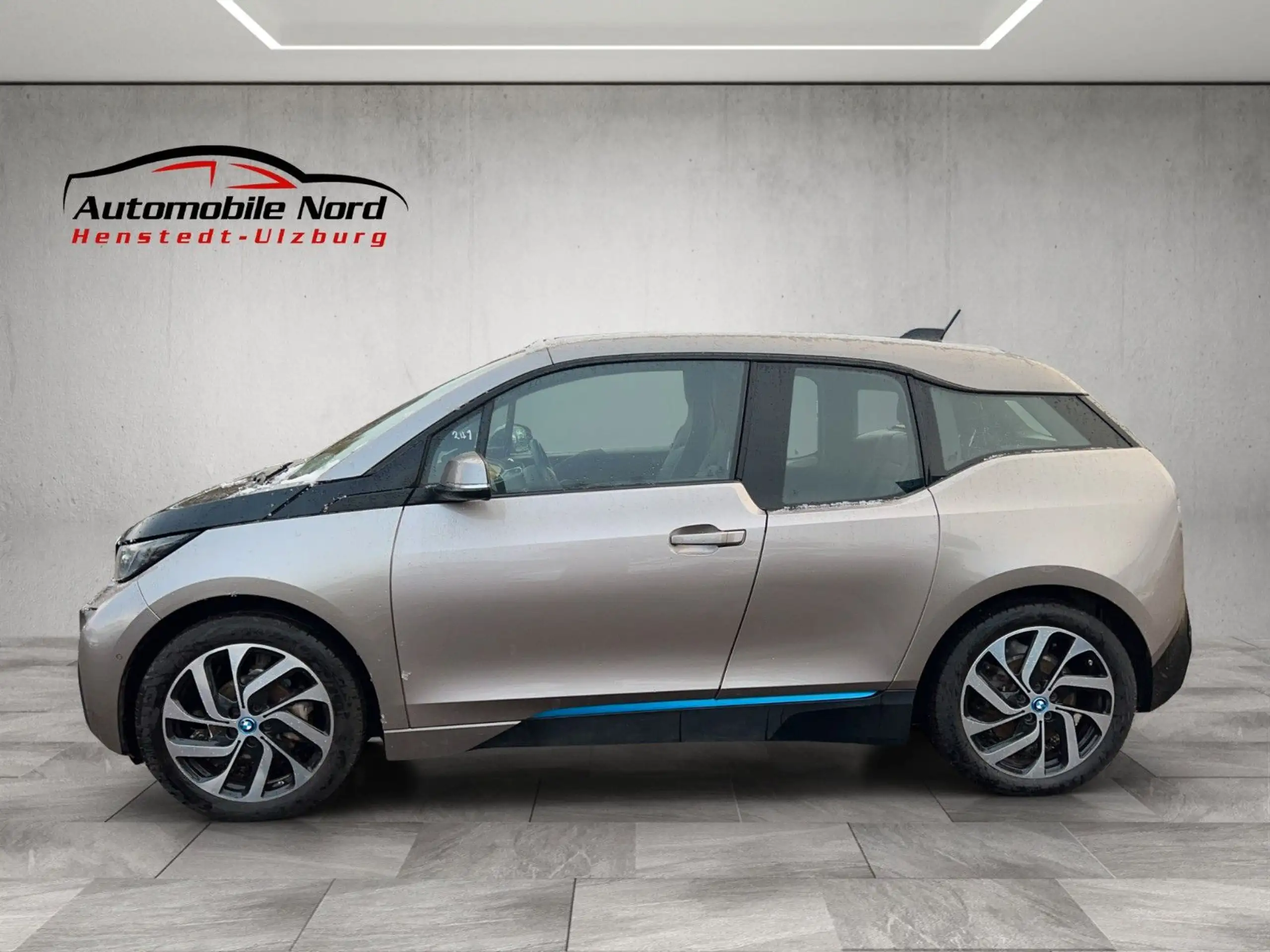 BMW - i3