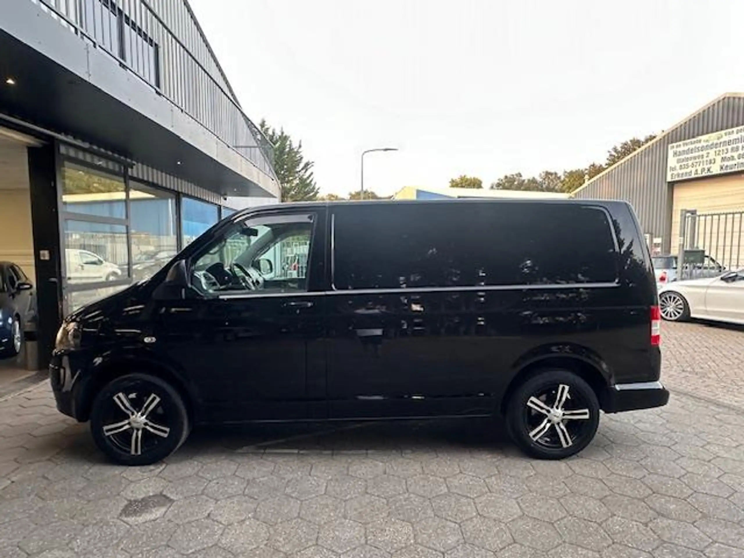 Volkswagen - Transporter