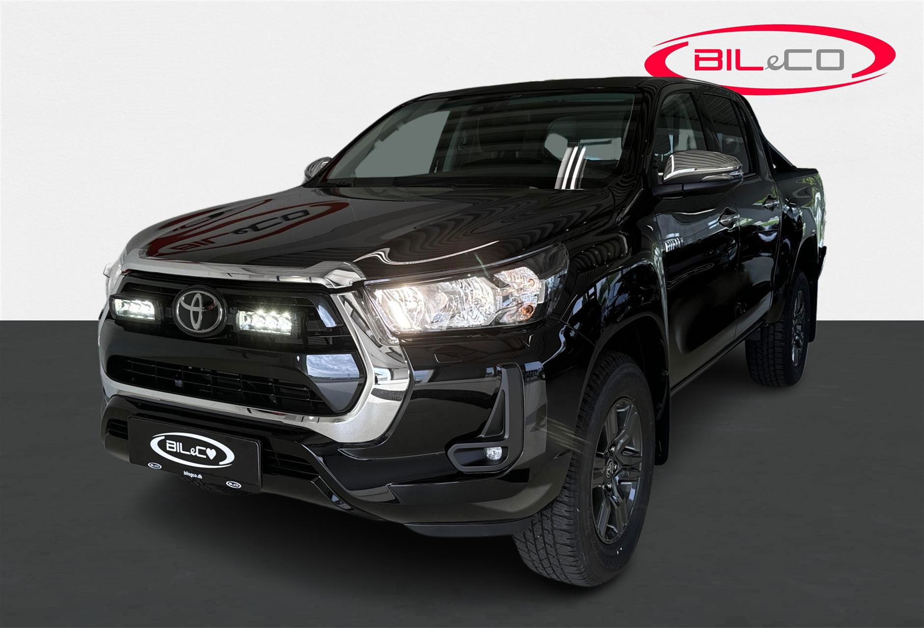 Toyota - Hilux