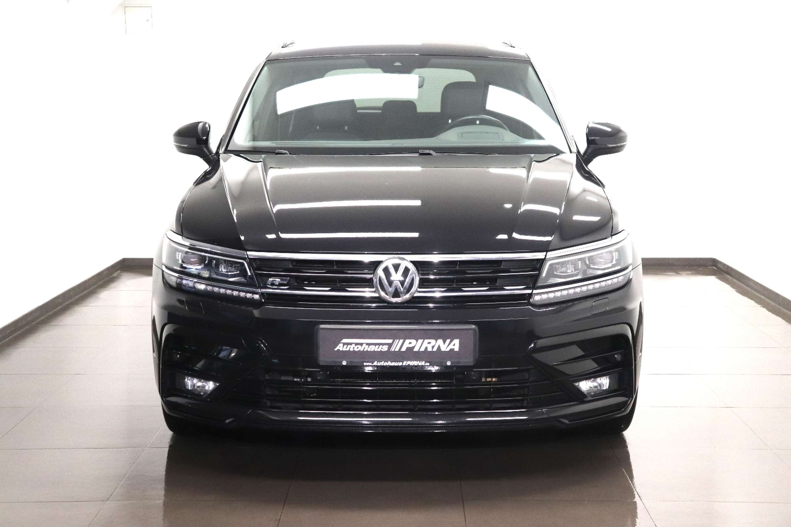 Volkswagen - Tiguan