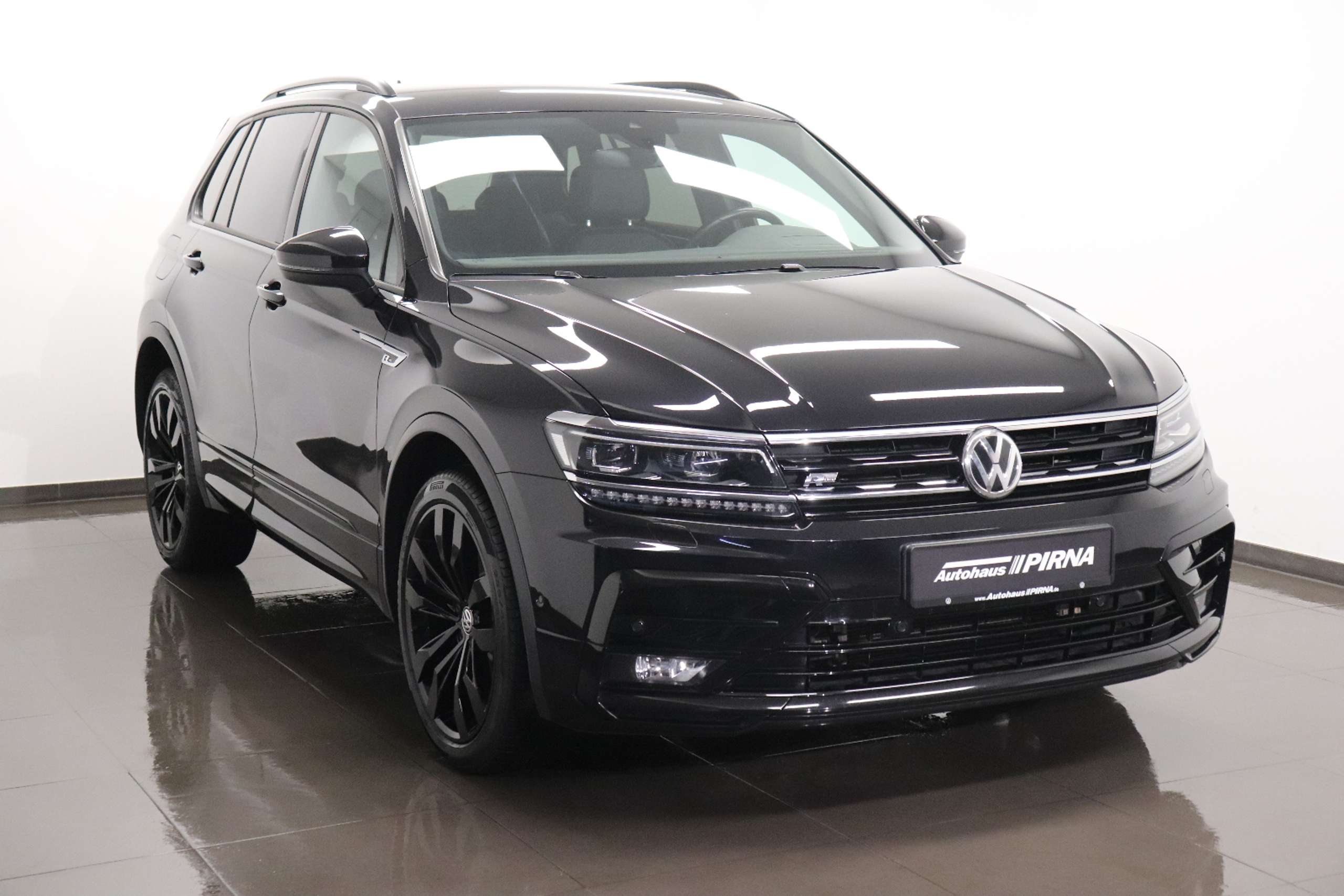 Volkswagen - Tiguan